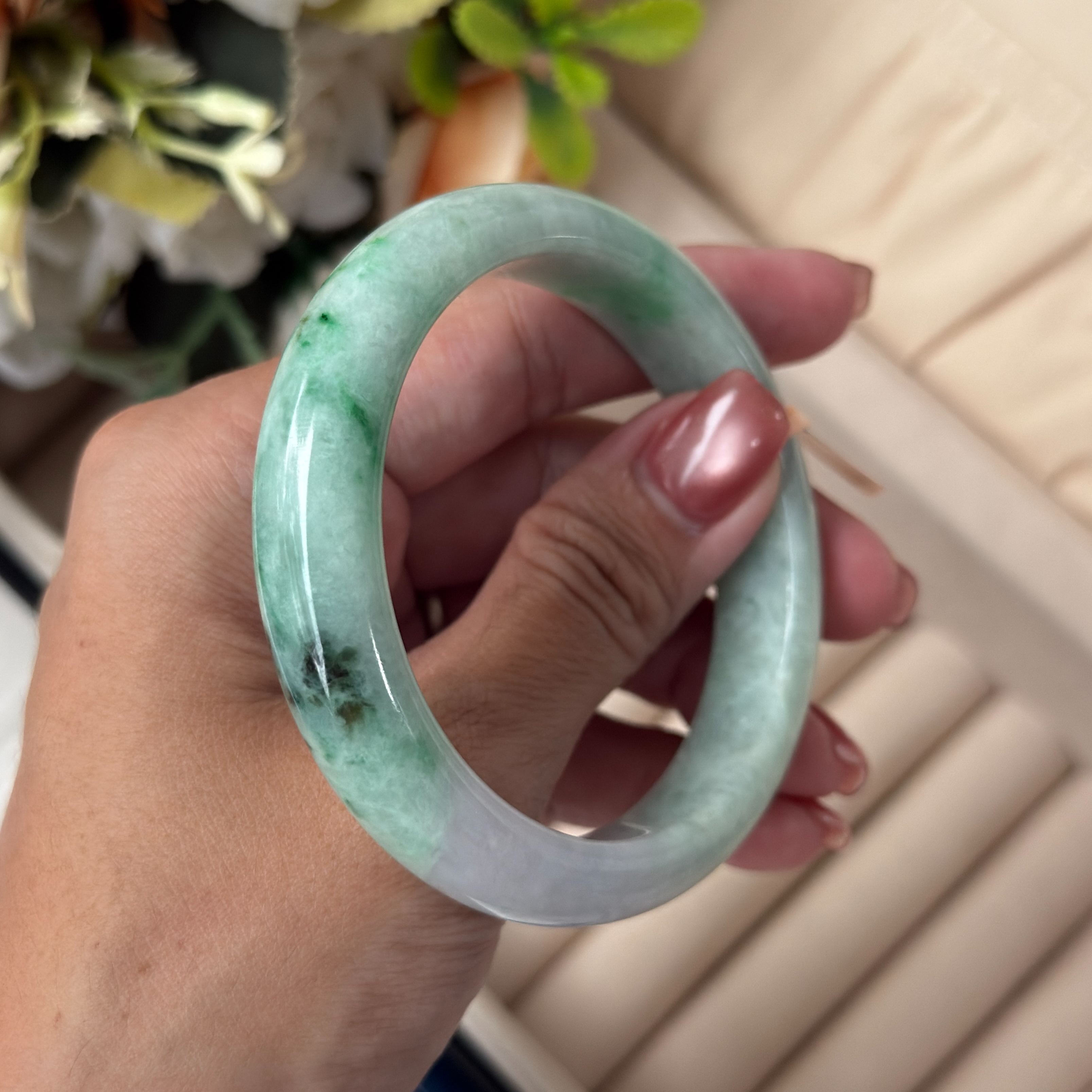 Grade A Lavender Flora Green Jade Bangle - S56/57.6g