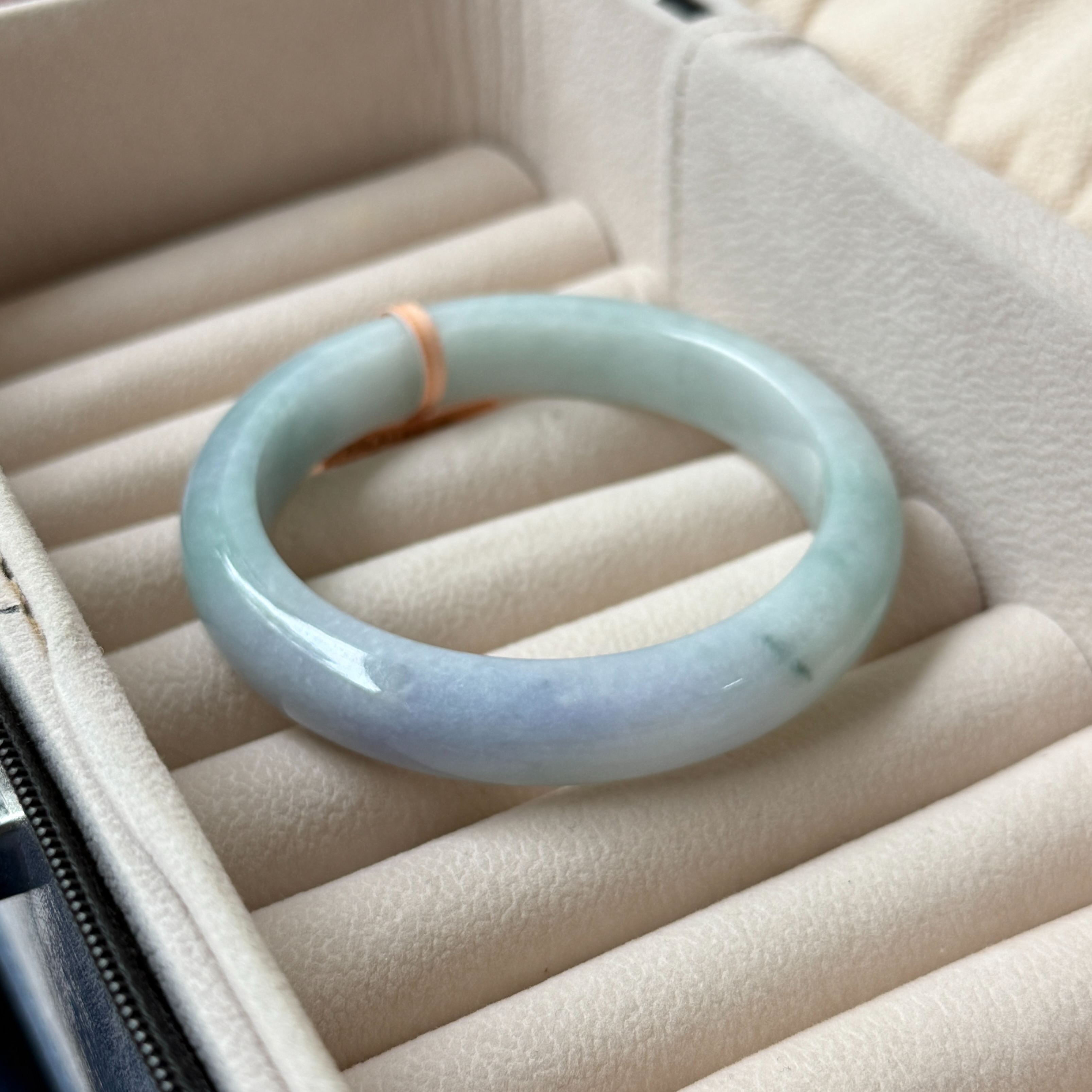 Grade A Lavender Flora Green Jade Bangle - S60/66.2g