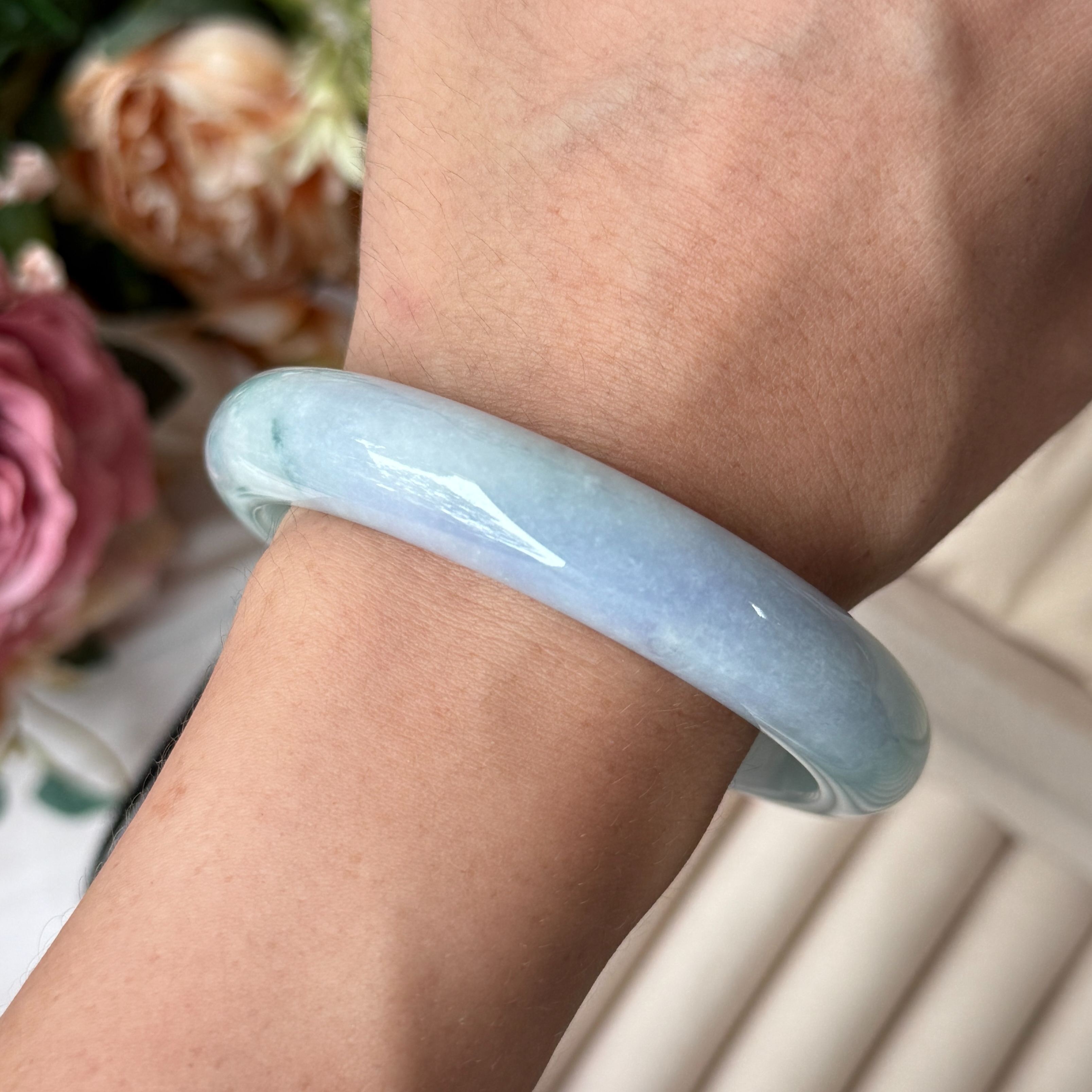 Grade A Lavender Flora Green Jade Bangle - S60/66.2g