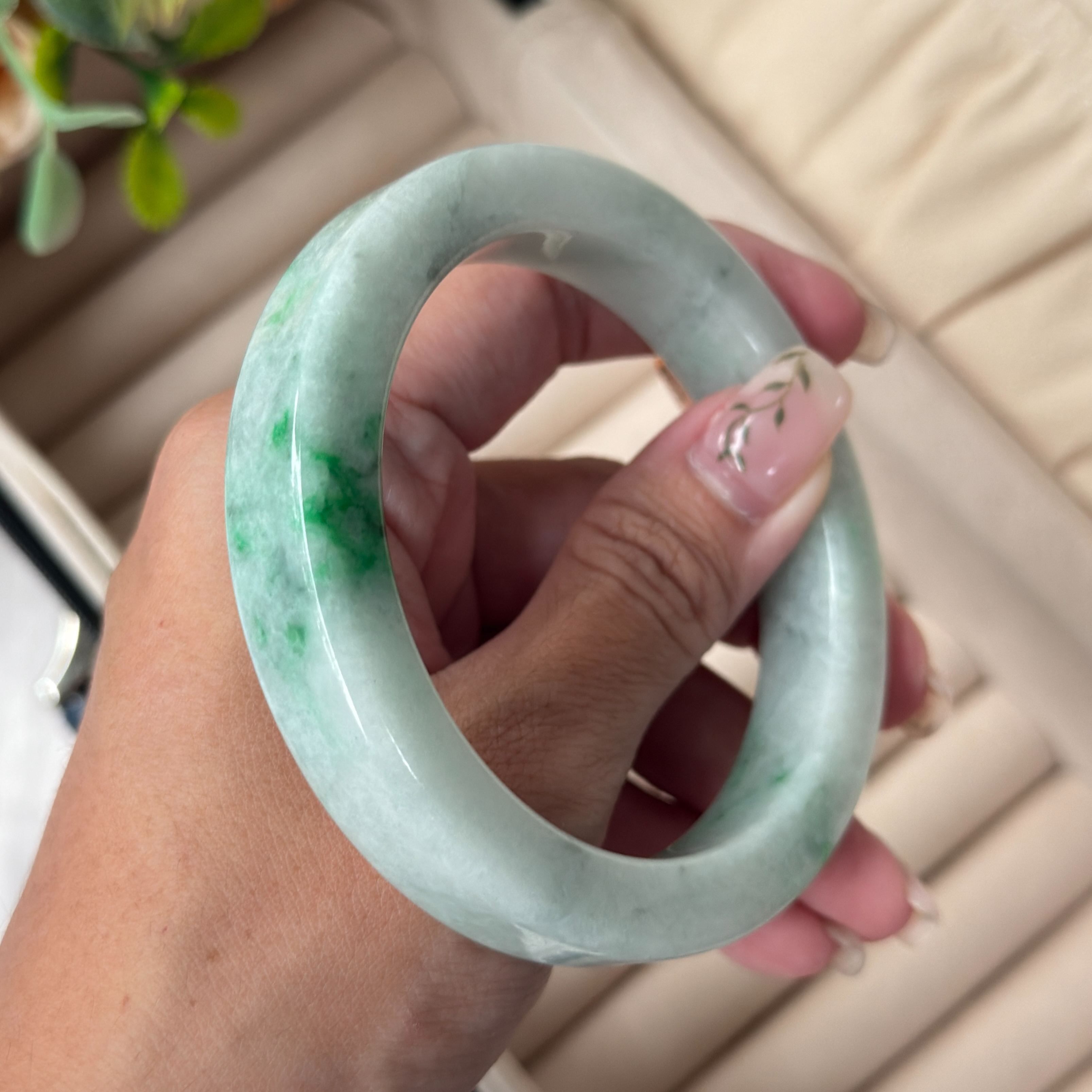 Grade A Flora Green Jade Princess Bangle - S61/78.5g