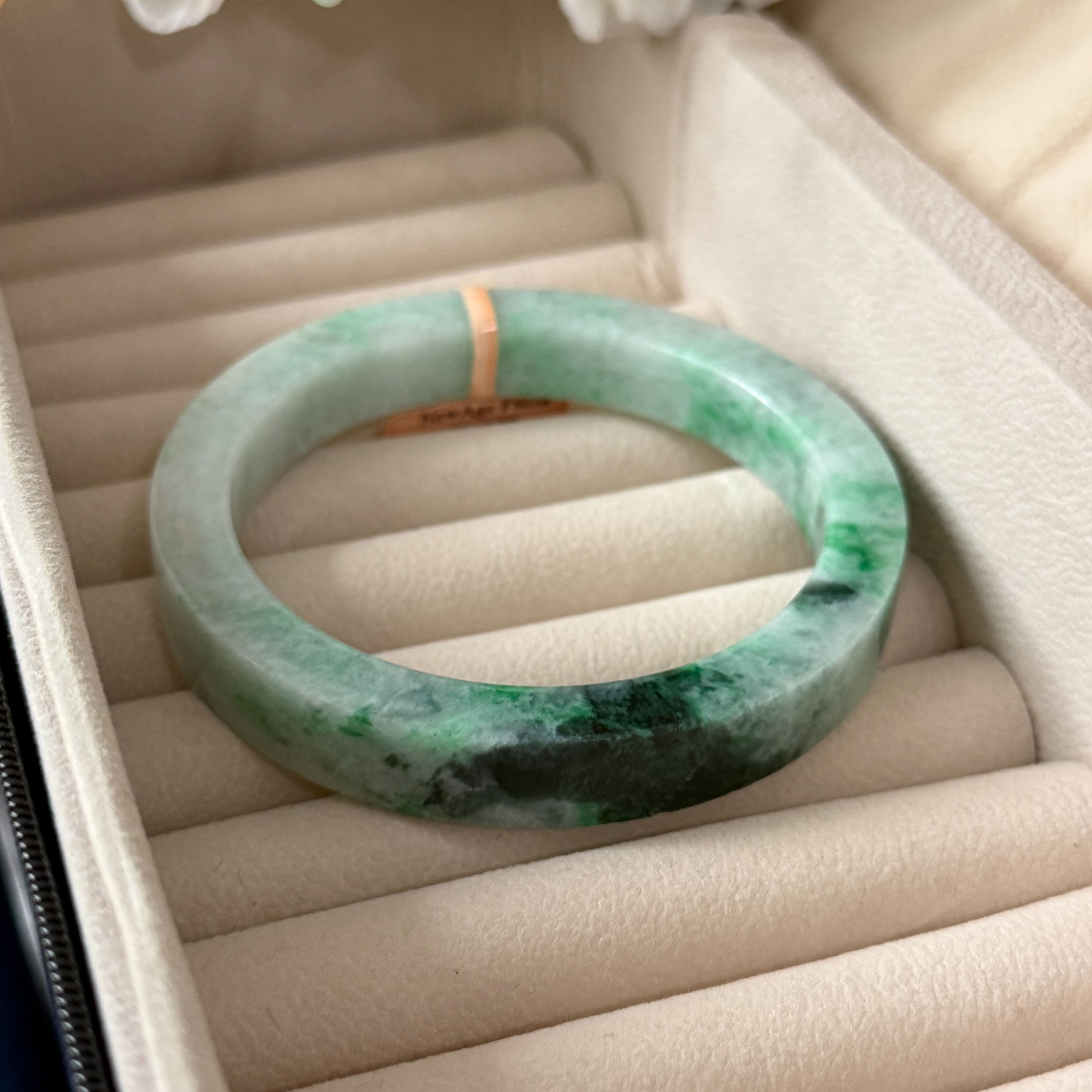 Grade A Flora Green Jade Princess Bangle - S66+/76.7g
