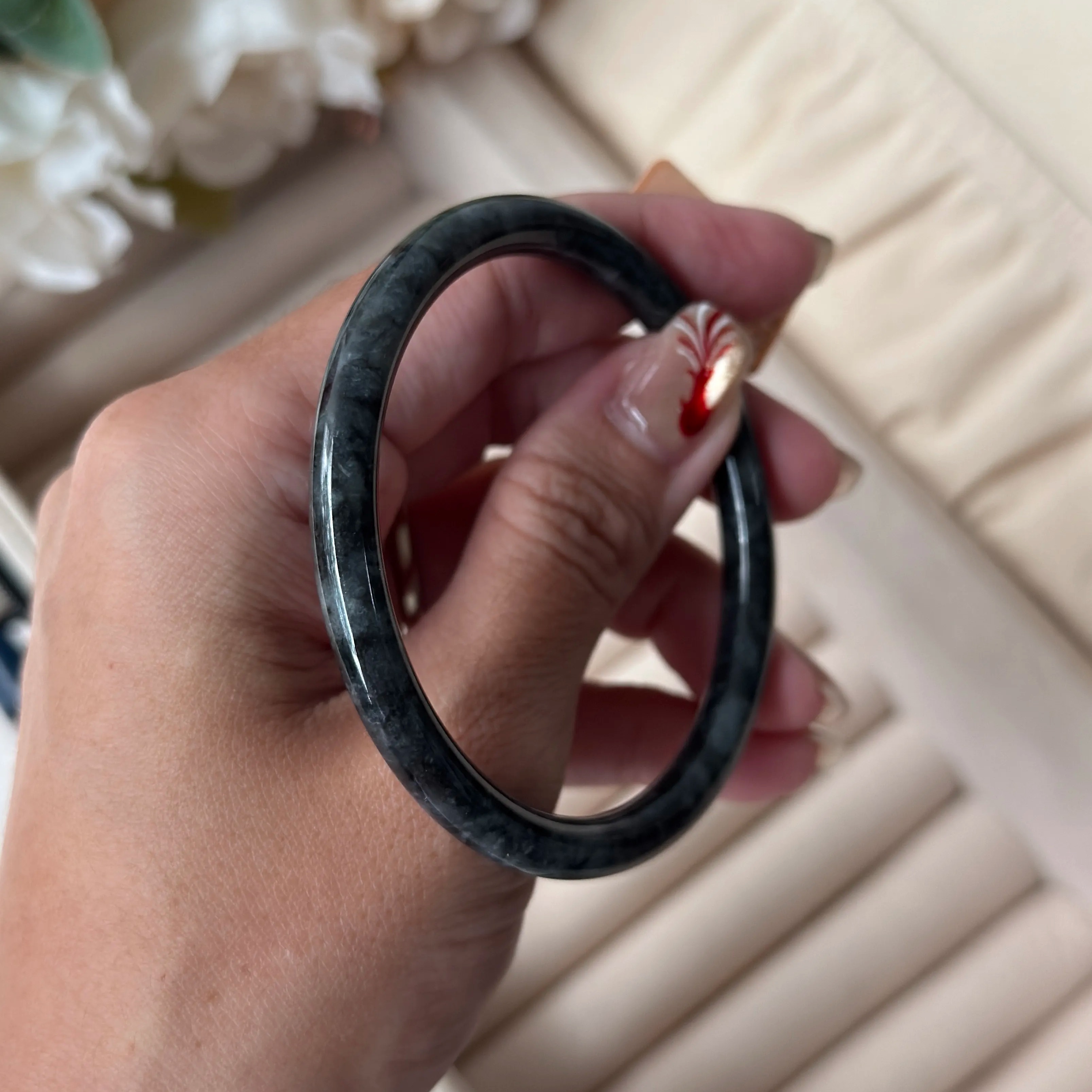 Grade A Ash Grey Ding Dang Jade Bangle - S56+/20.4g - EM