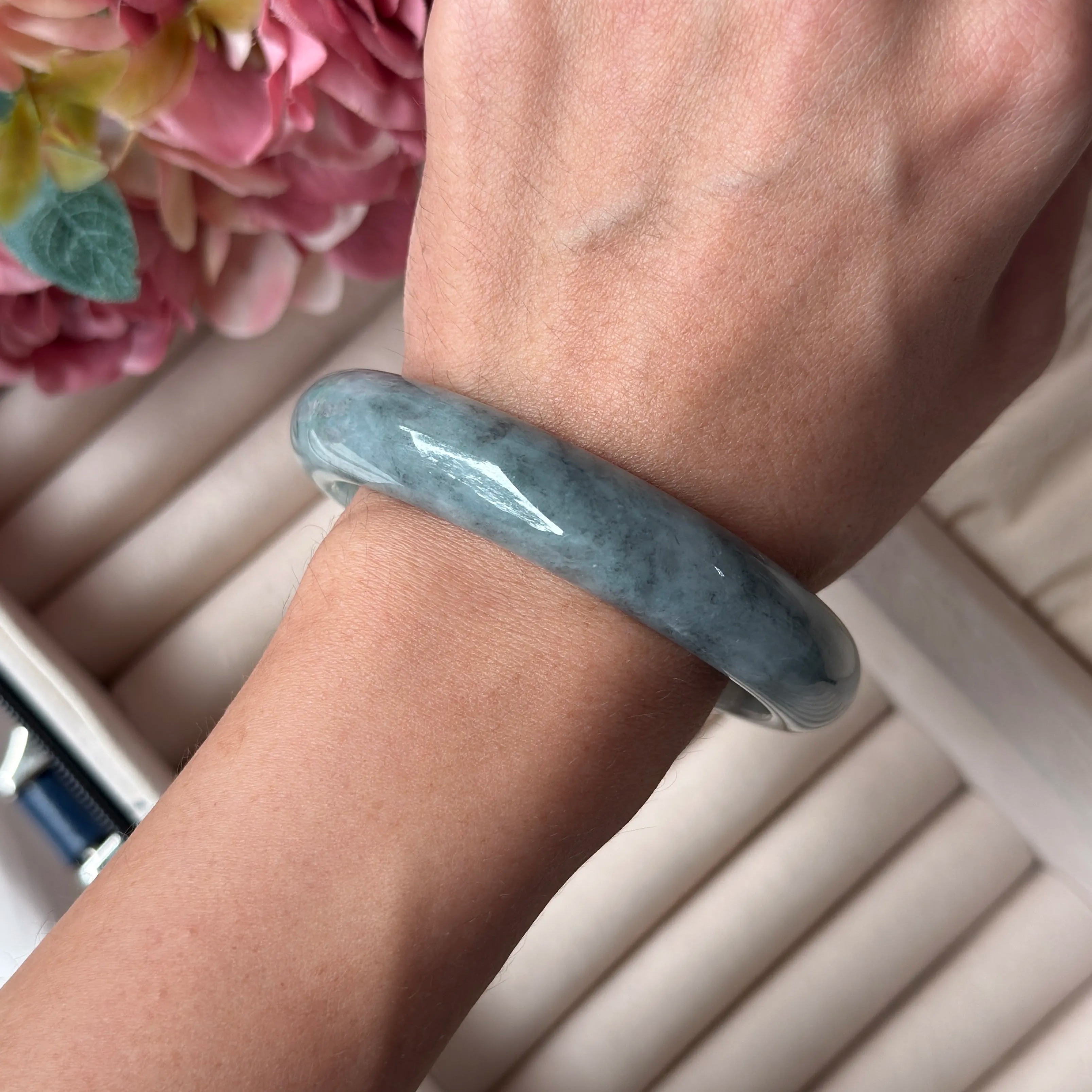 Grade A Flora Ash Jade Bangle - S58+/63.4g - CTM