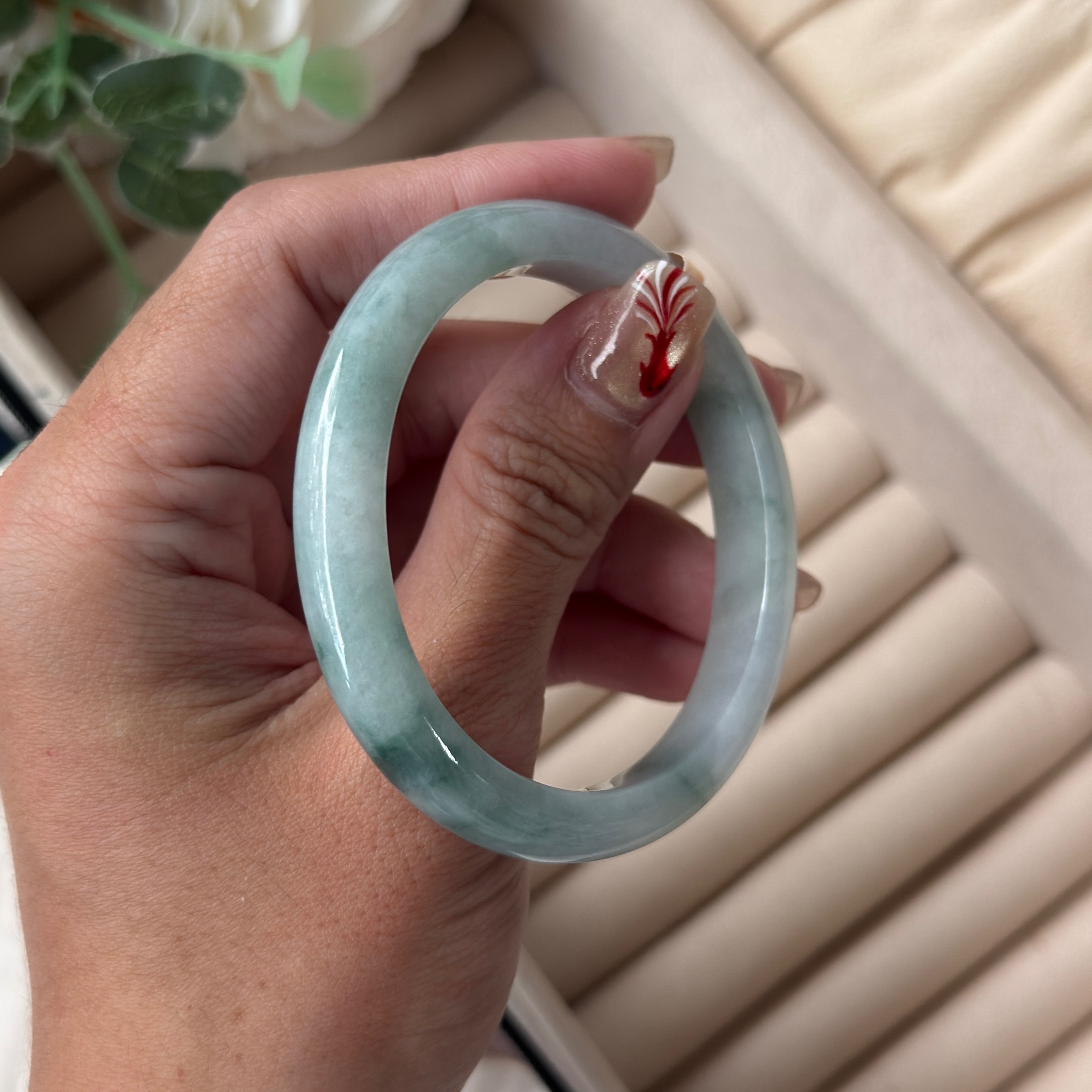 Grade A Gummy Flora Green Jade Oval Bangle - S53/32.3g