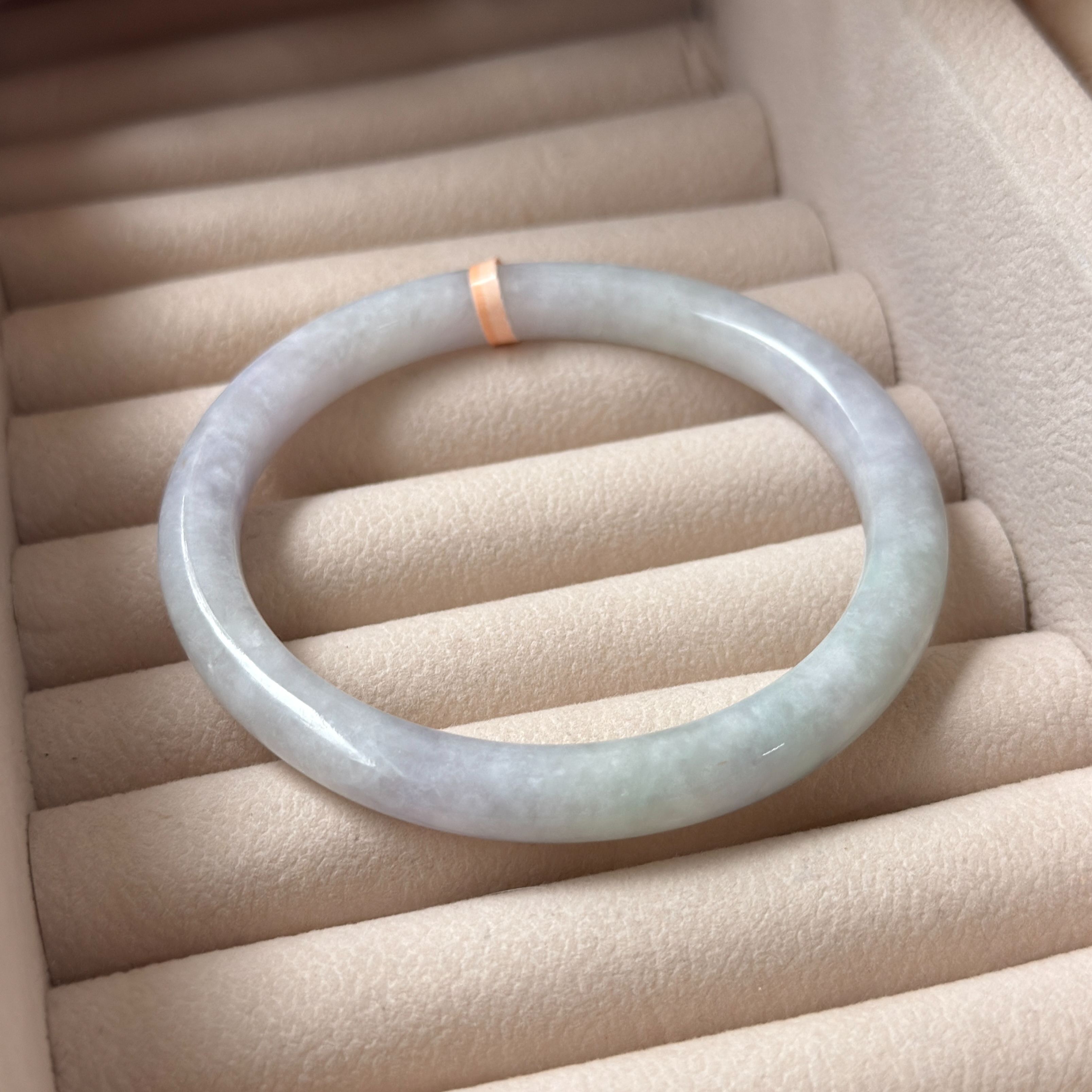 Grade A Dainty Lavender Green Jade Bangle - S62/39g