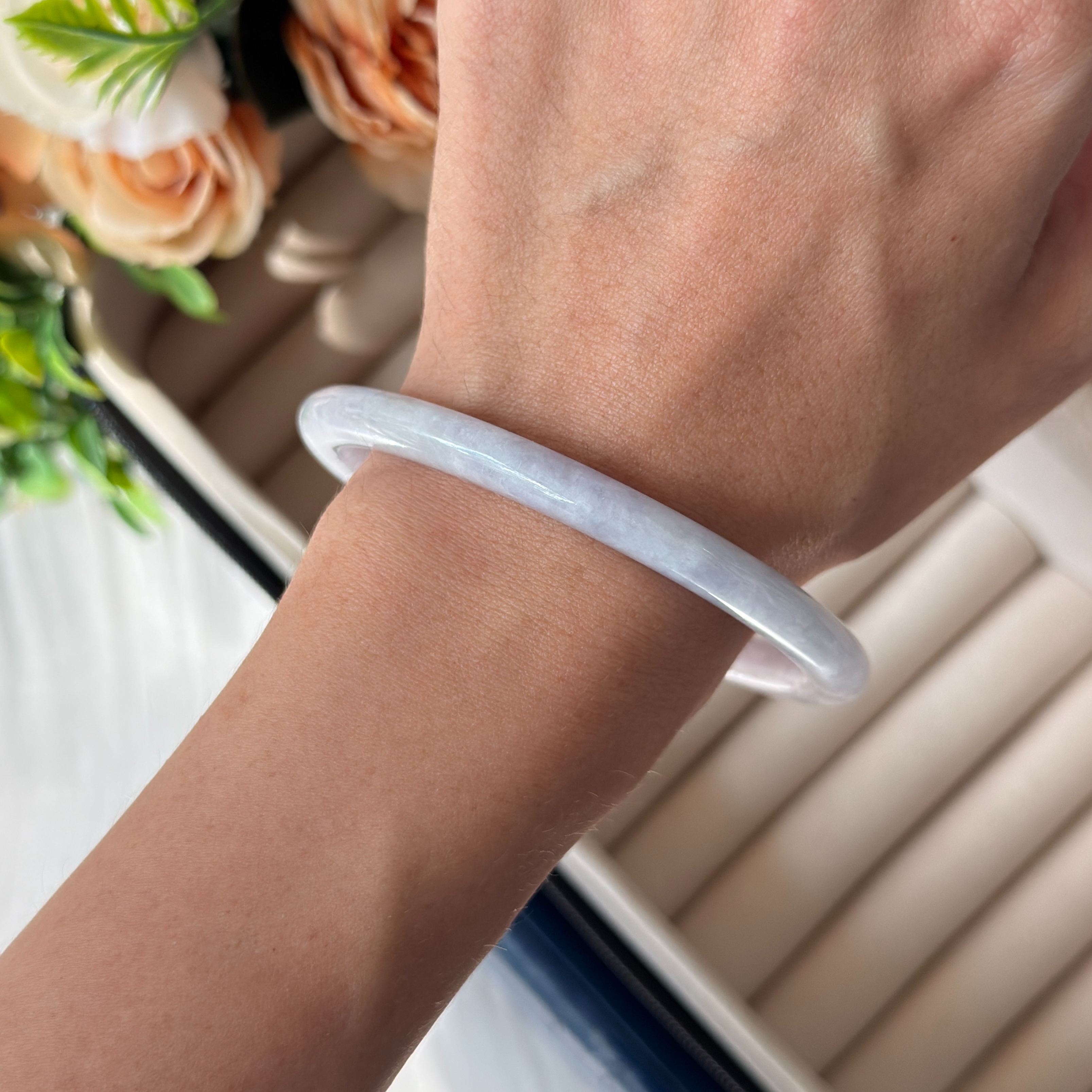 Grade A Periwinkle Lavender Jade Bangle - S61/27g