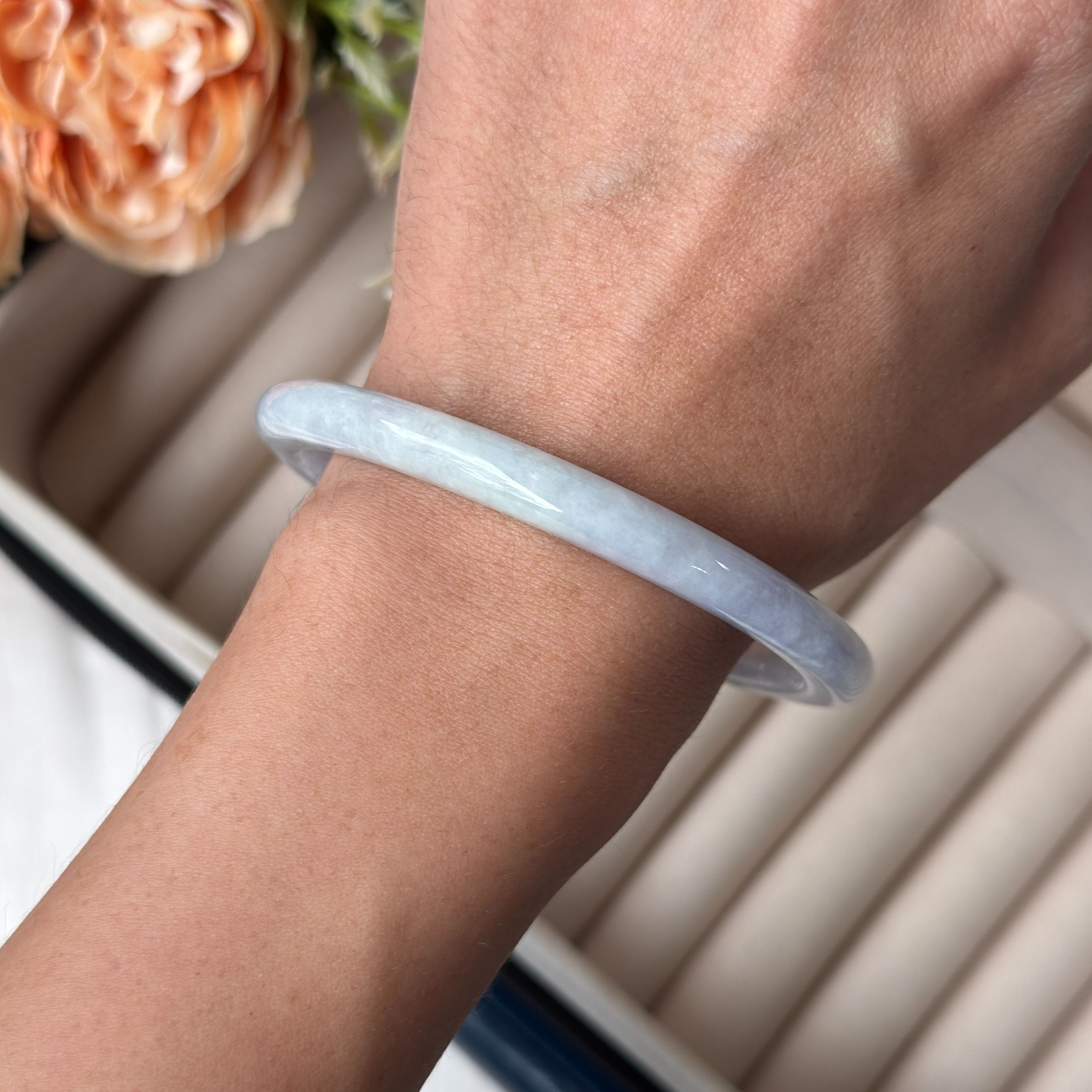 Grade A Periwinkle Lavender Green Jade Bangle - S60+/29.3g
