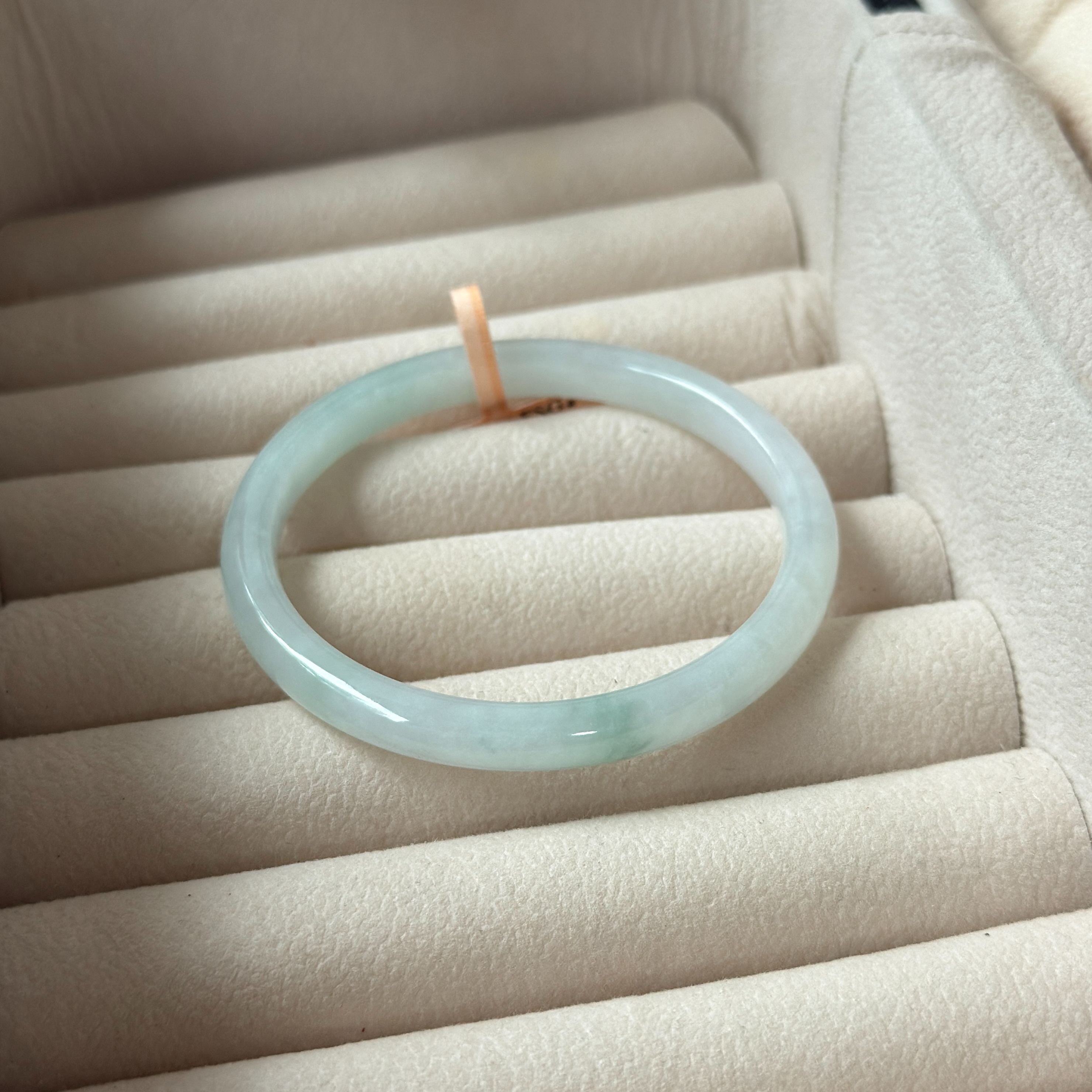 Grade A Dewlight Green Jade Xi Tiao Bangle - S51+/18.4g