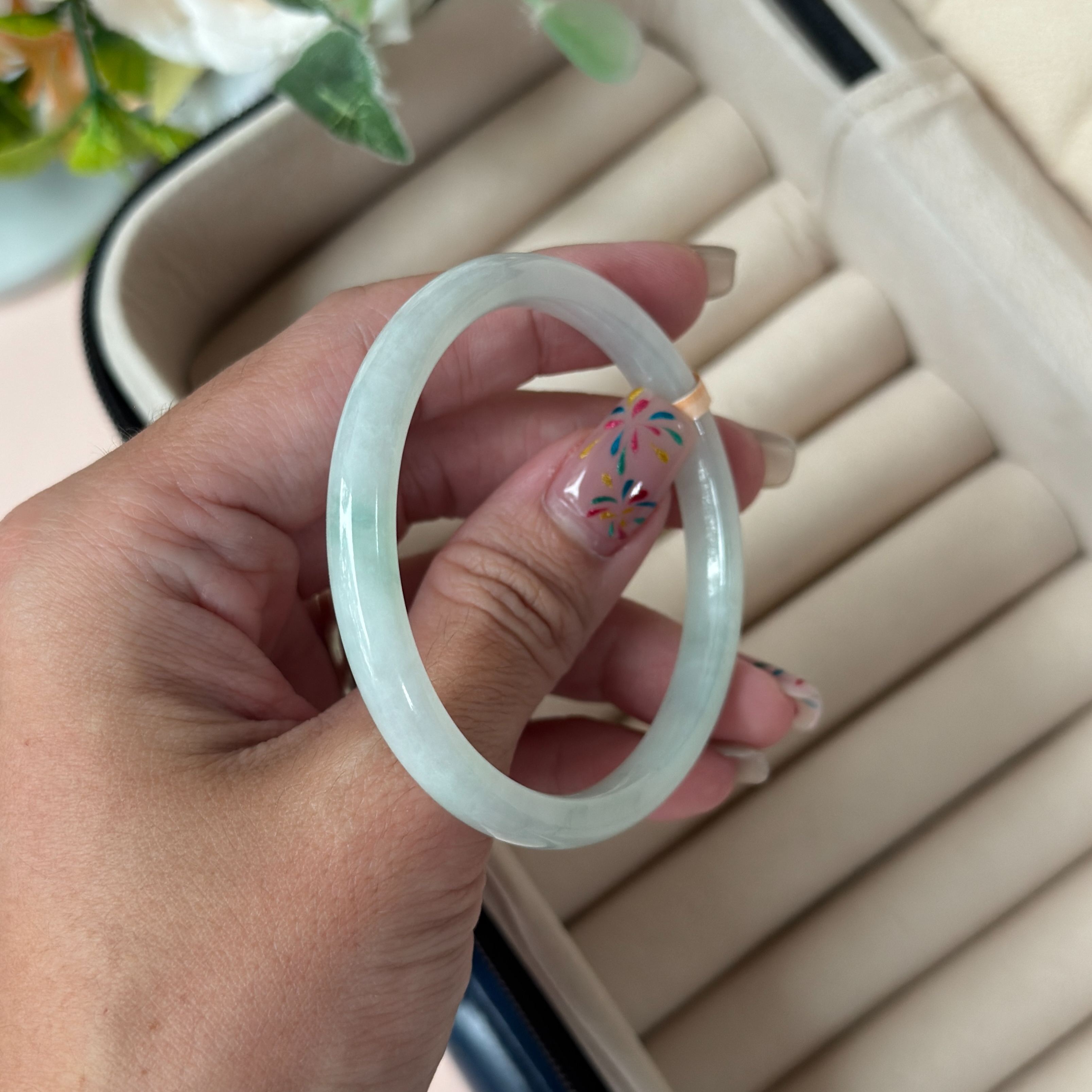 Grade A Dewlight Green Jade Xi Tiao Bangle - S51+/18.4g