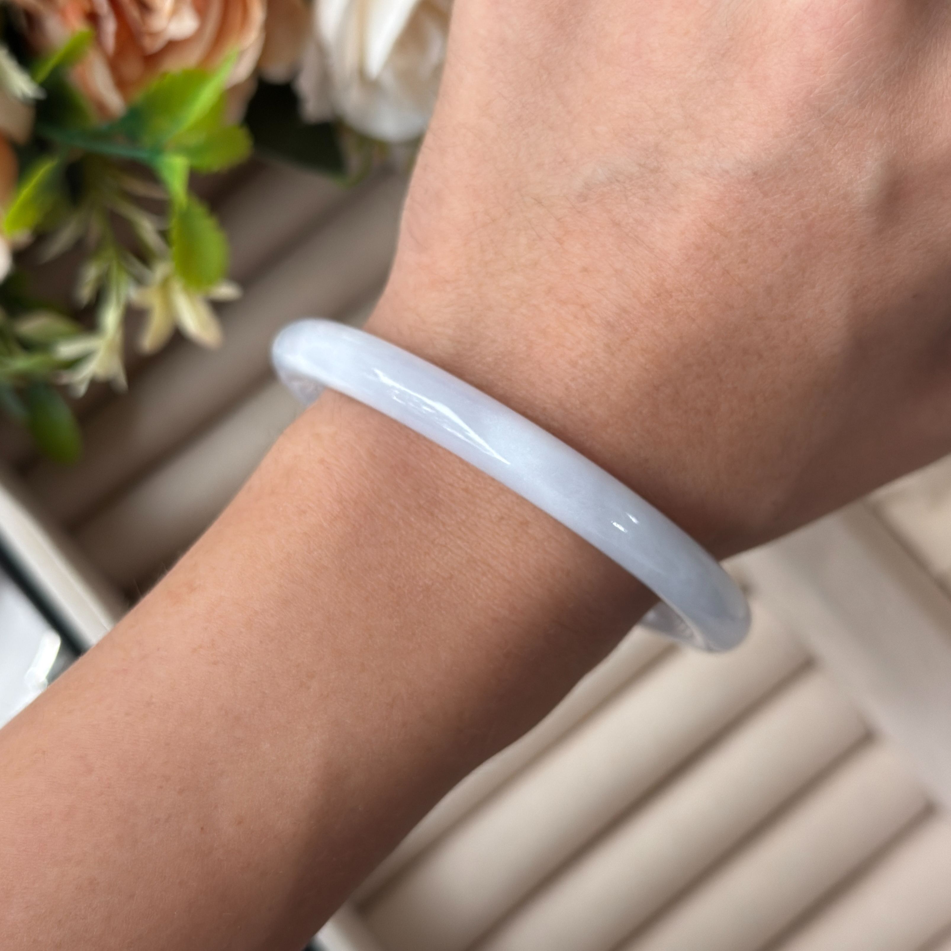 Grade A Soft Lavender Yuan Tiao Jade Bangle - S55+/31.3g