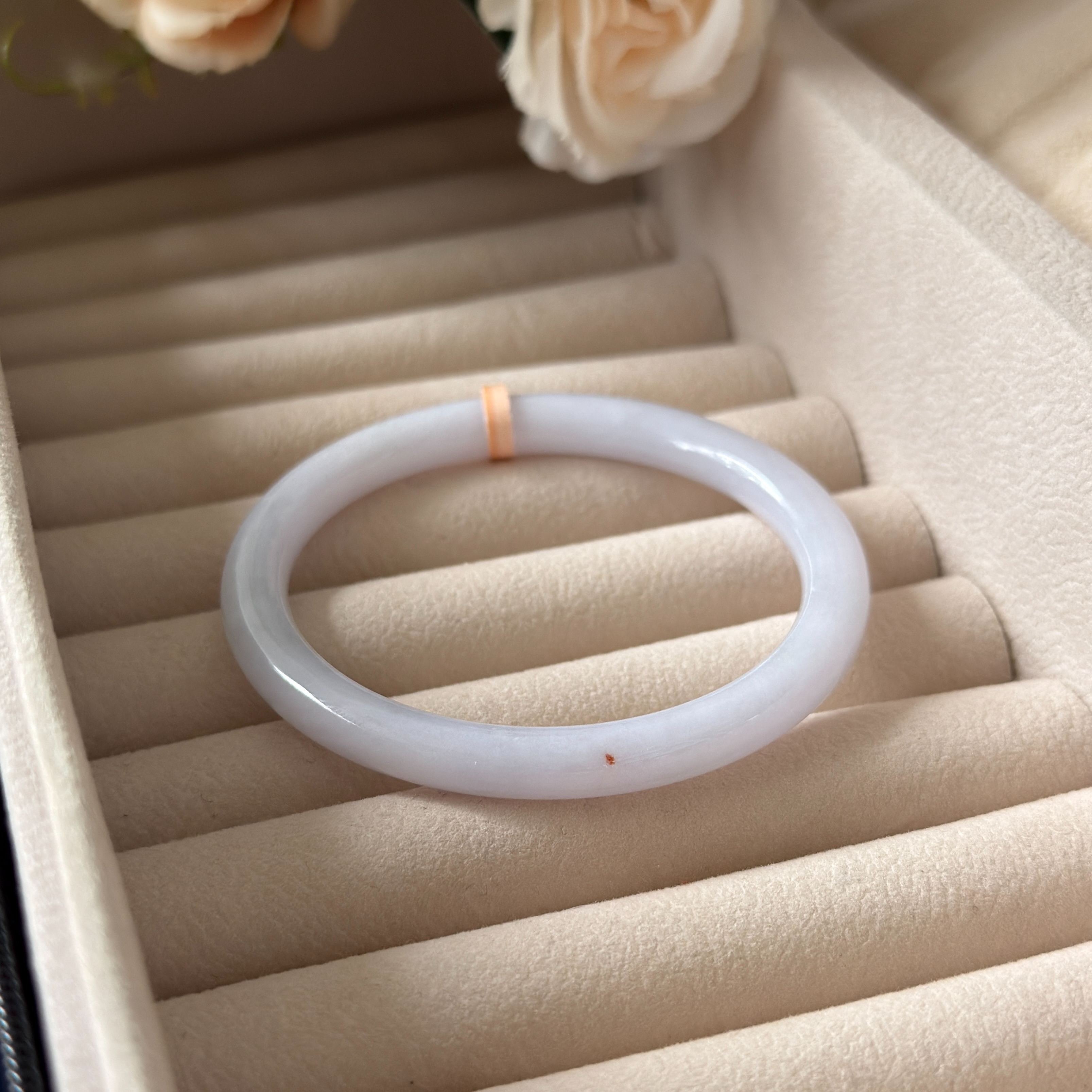 Grade A Soft Lavender Yuan Tiao Jade Bangle - S54+/24.9g