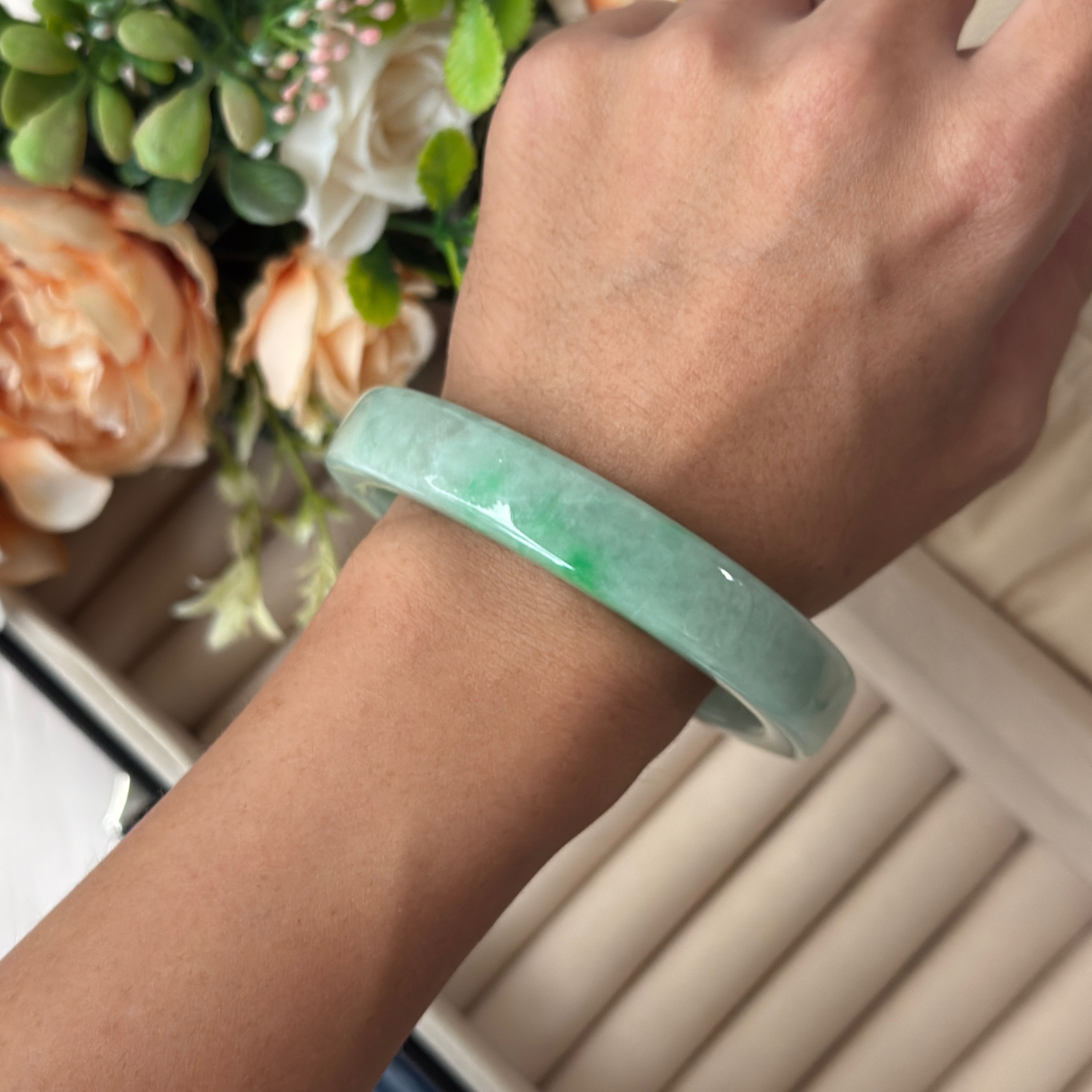 Grade A Apple Green Princess Cut Jade Bangle - S61+/77.6g