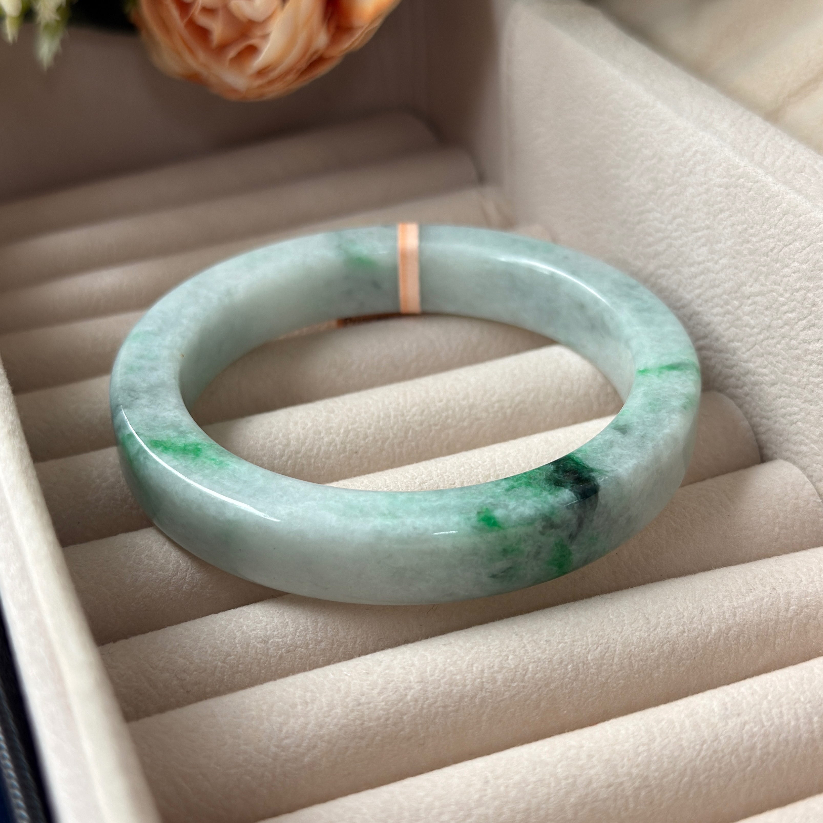 Grade A Flora Green Princess Cut Jade Bangle - S61+/76.5g