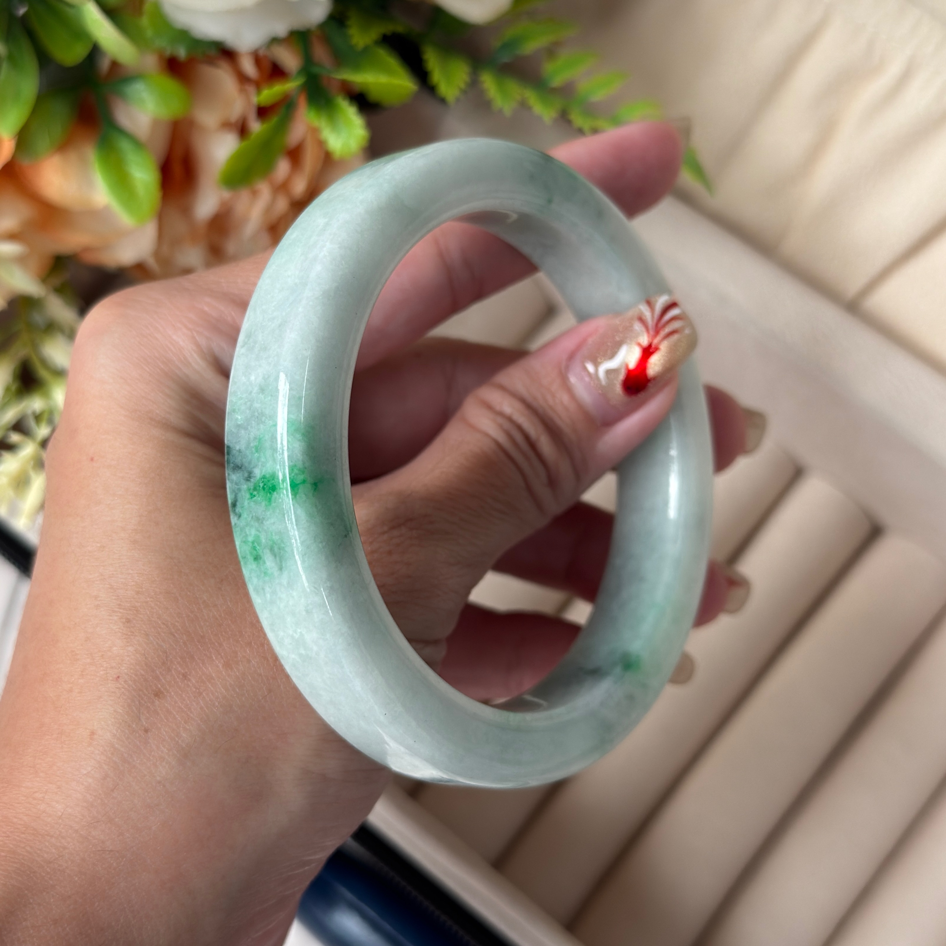 Grade A Flora Green Princess Cut Jade Bangle - S61+/76.5g