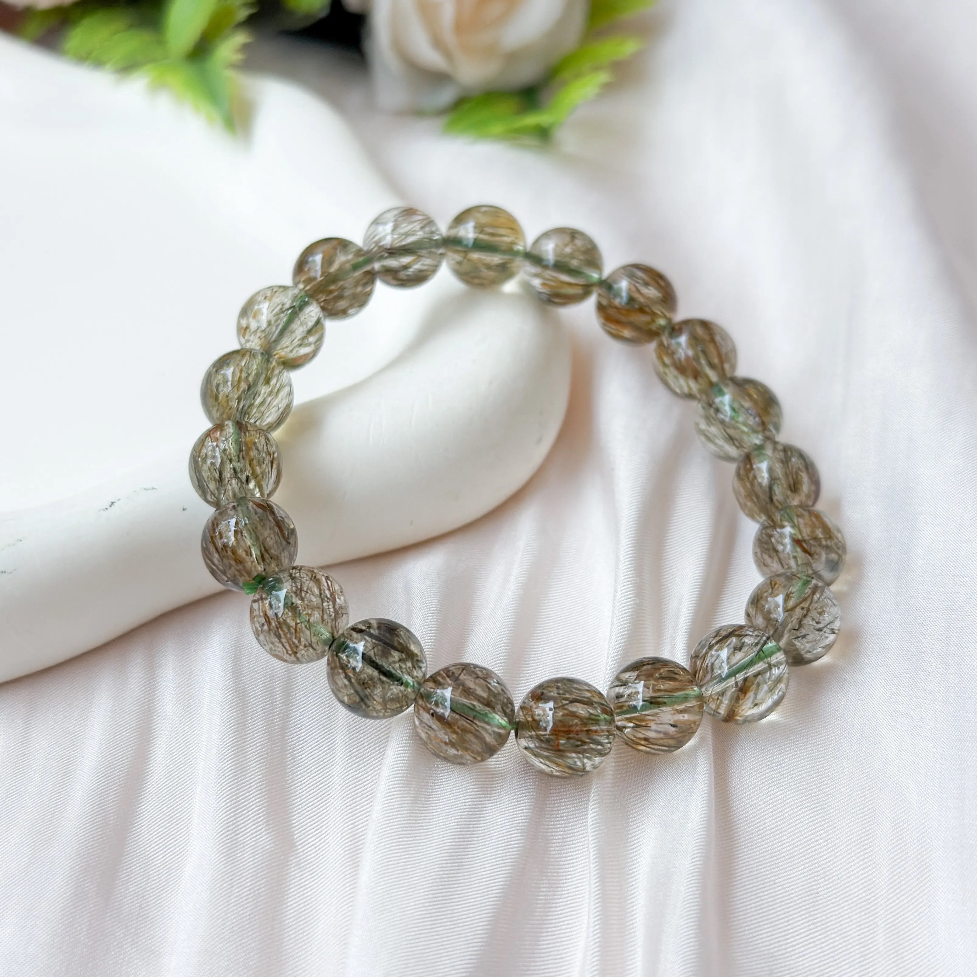 Green Tourmalinated Quartz 9+mm AAA+ Bracelet