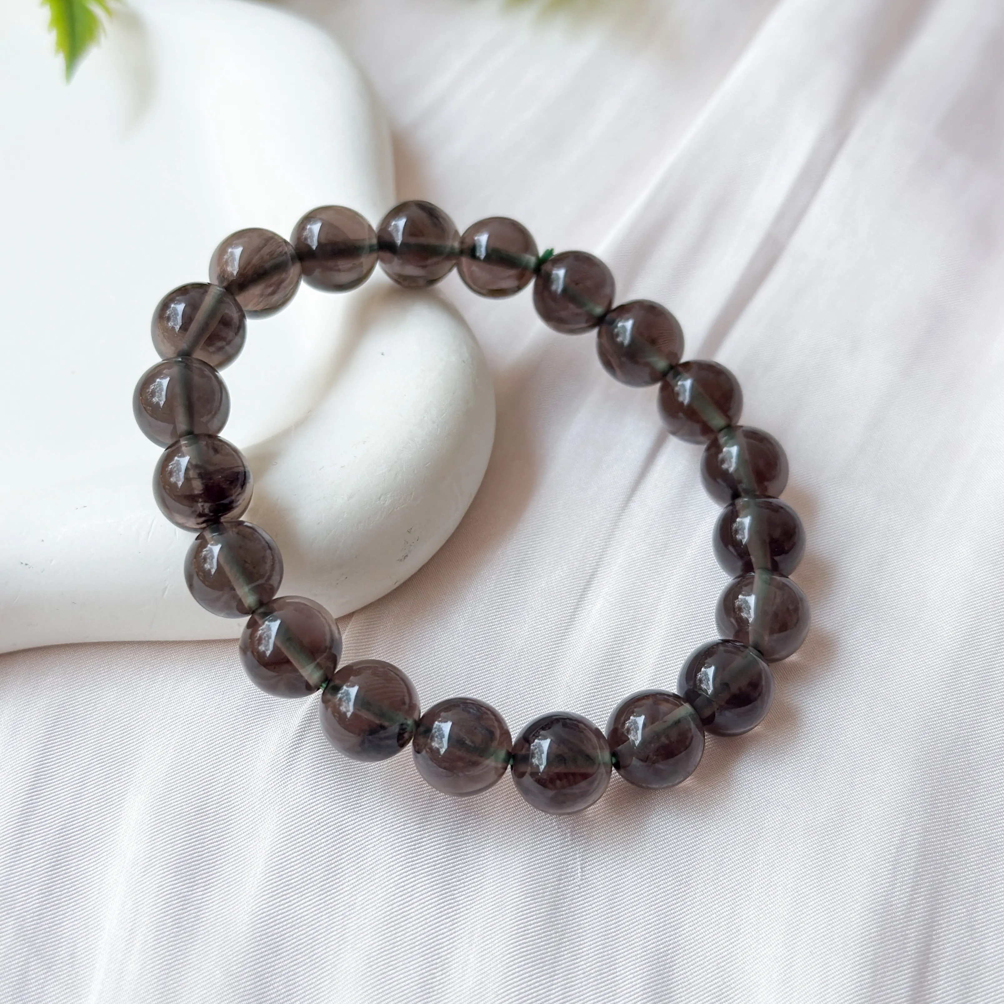 Saffordite 10mm AAA Bracelet