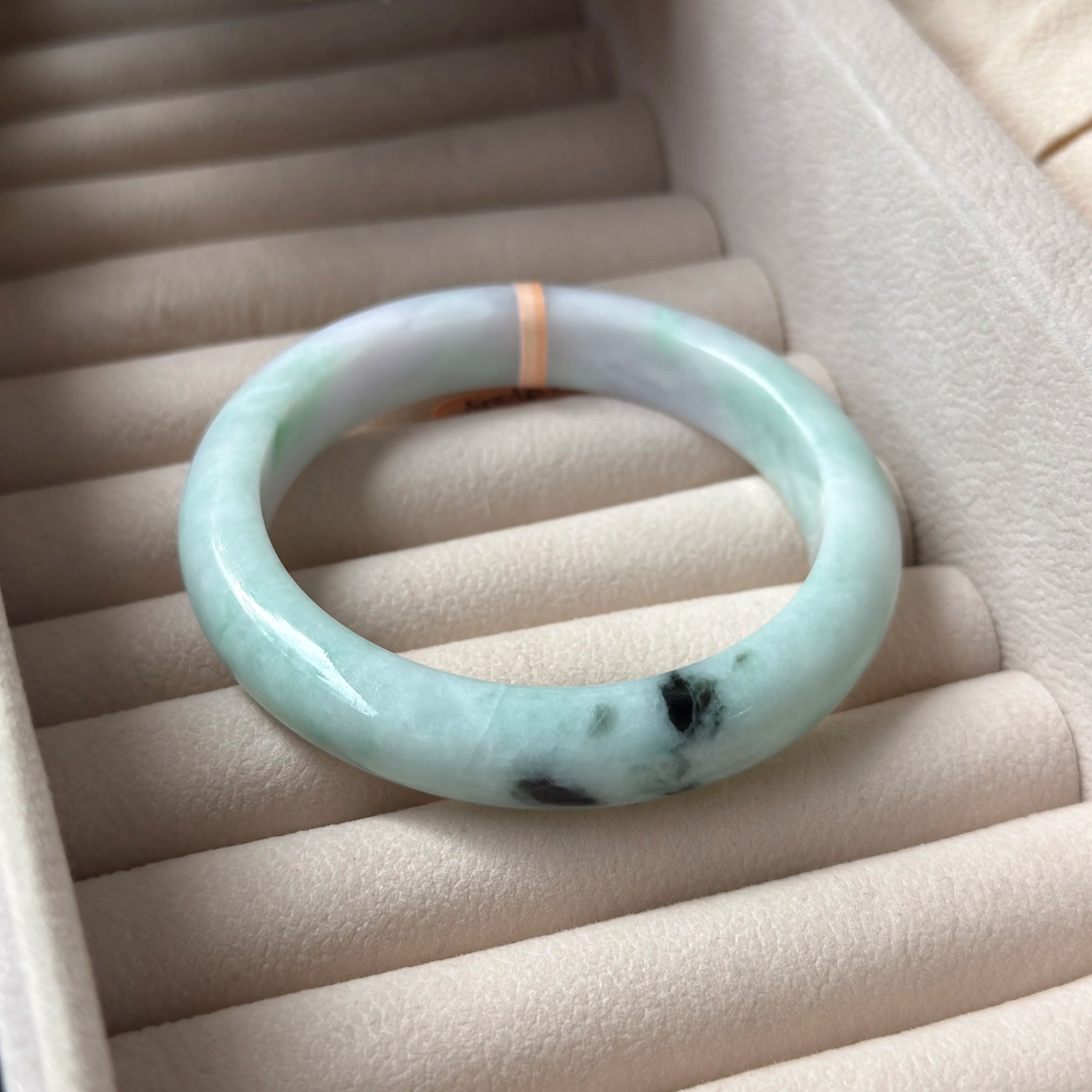 Grade A Lavender Flora Green Jade Bangle - S58/60g