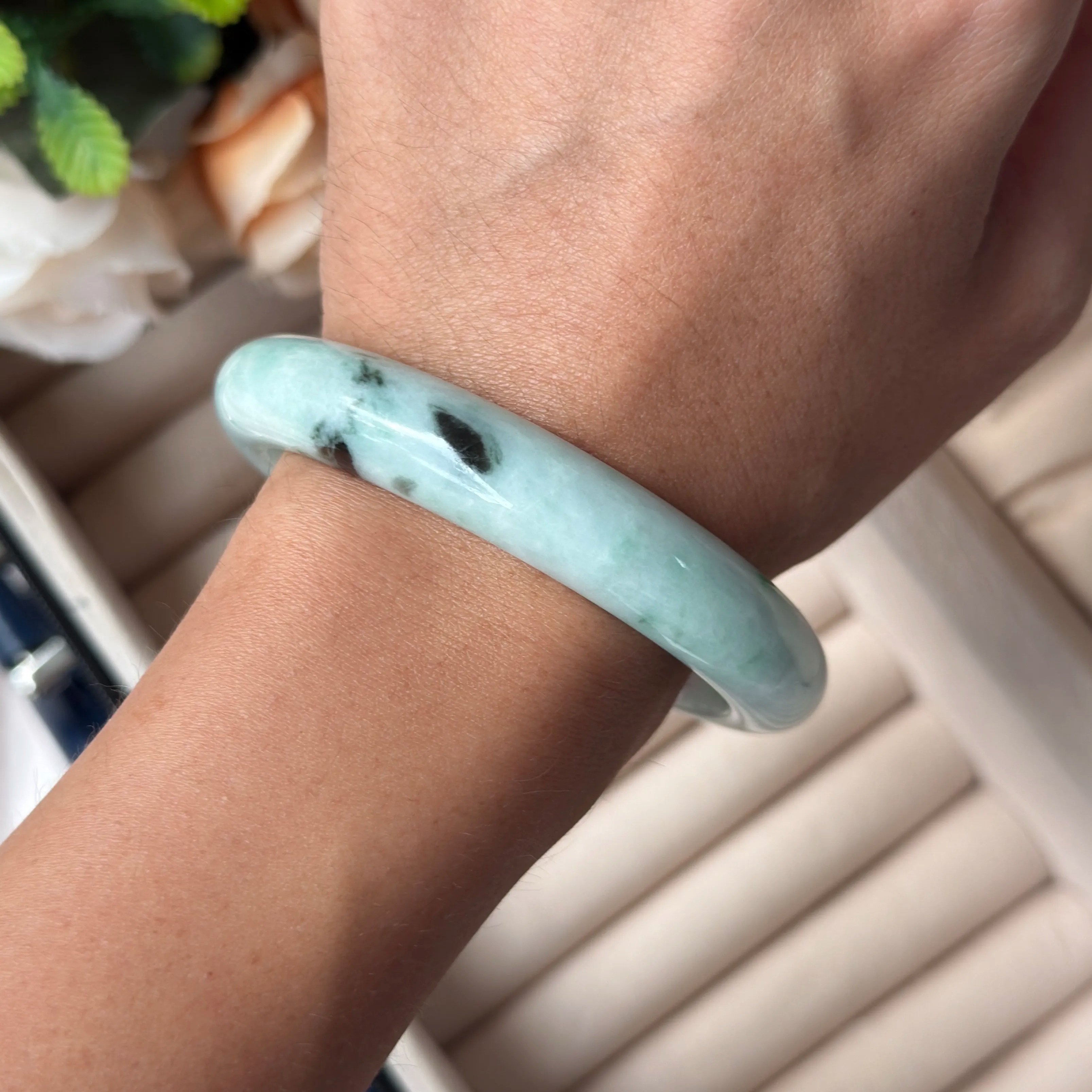Grade A Lavender Flora Green Jade Bangle - S58/60g