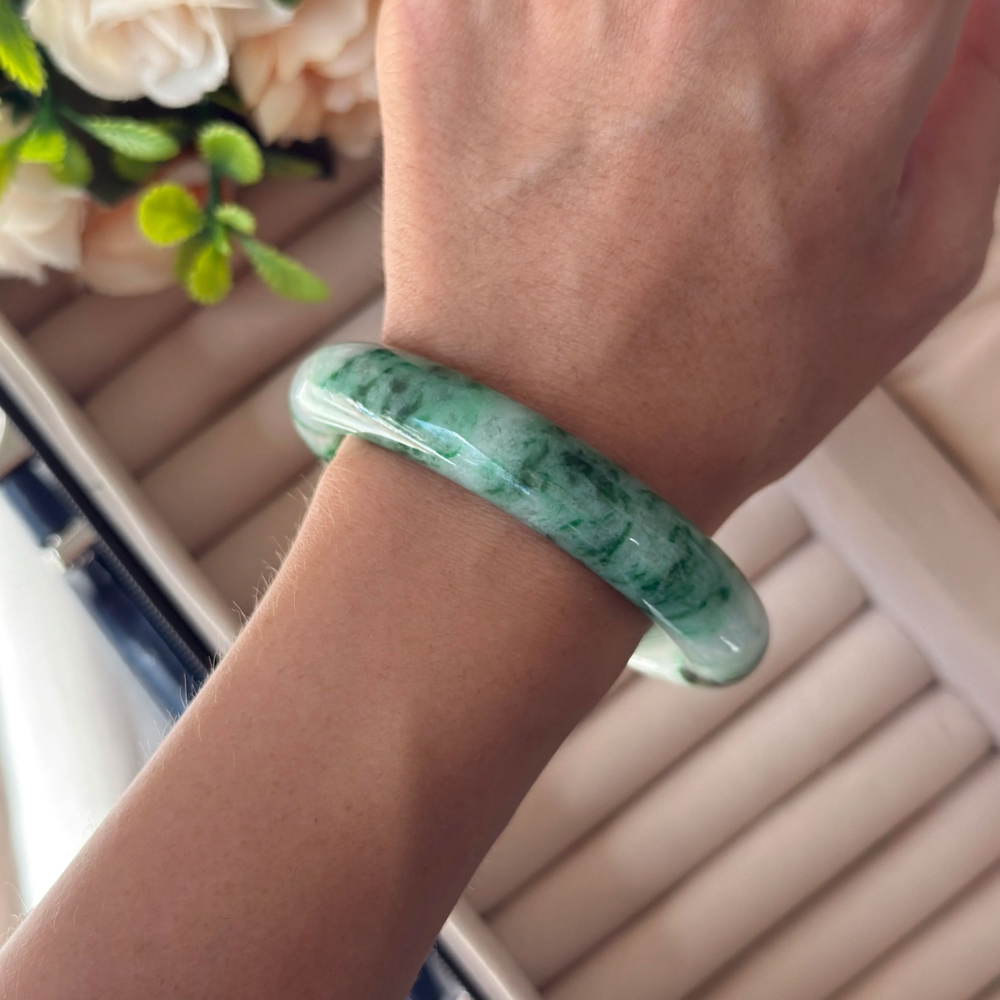 Grade A Monstera Flora Green Jade Bangle - S57+/60g