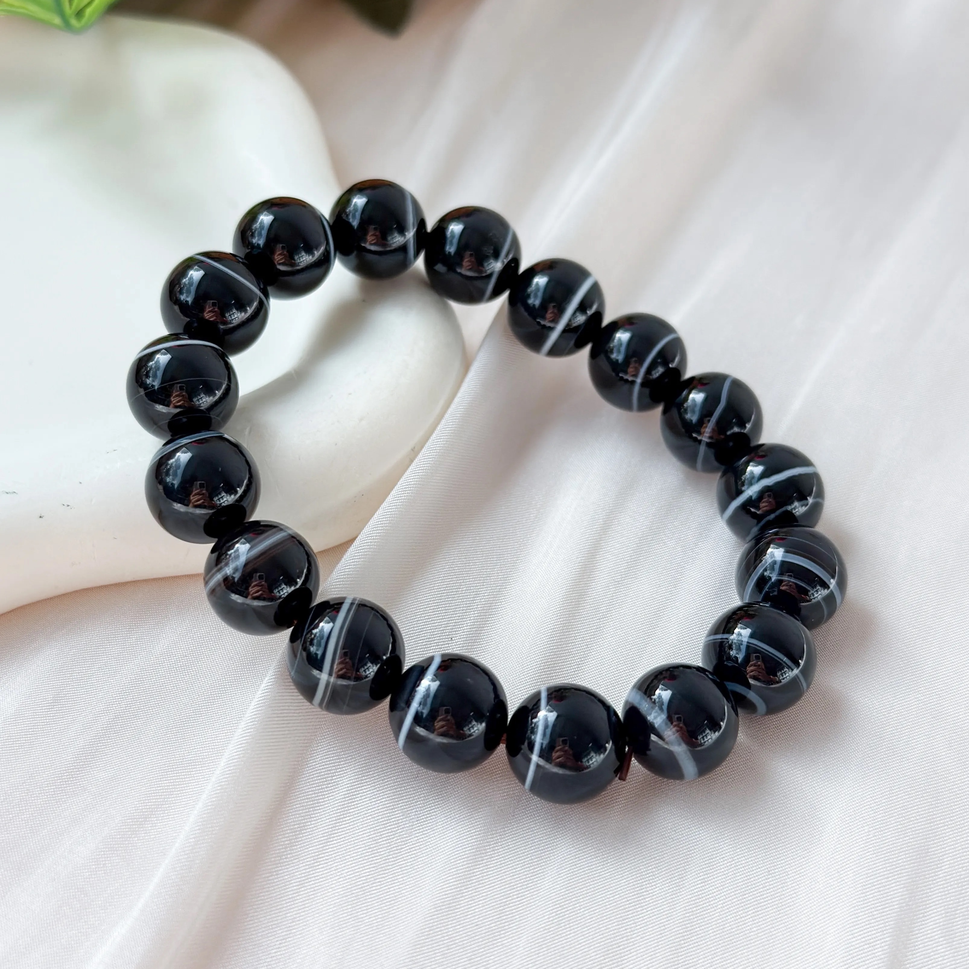 Bull's Eye Agate 12mm Bracelet