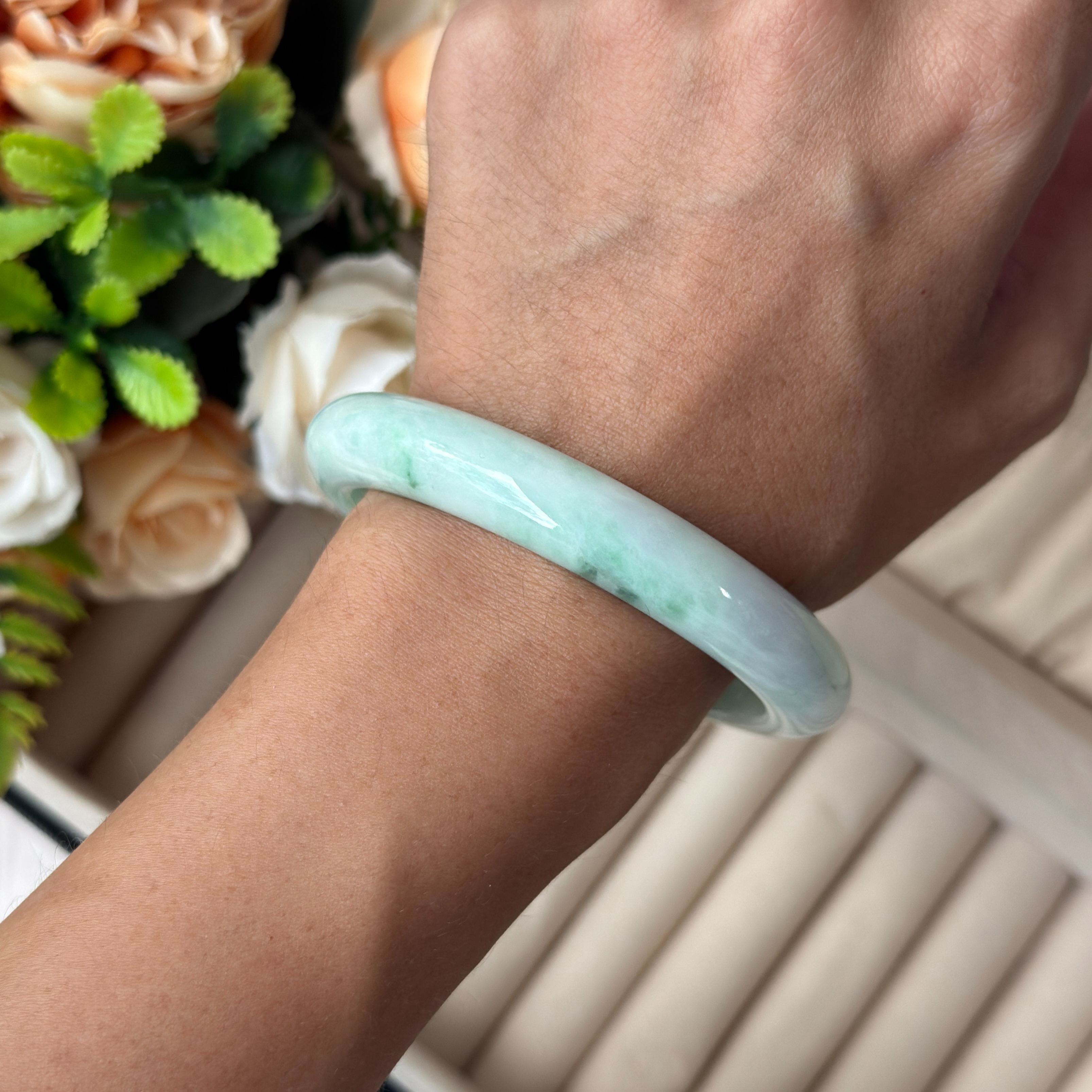 Grade A Lavender Flora Green Jade Bangle - S58/57.8g