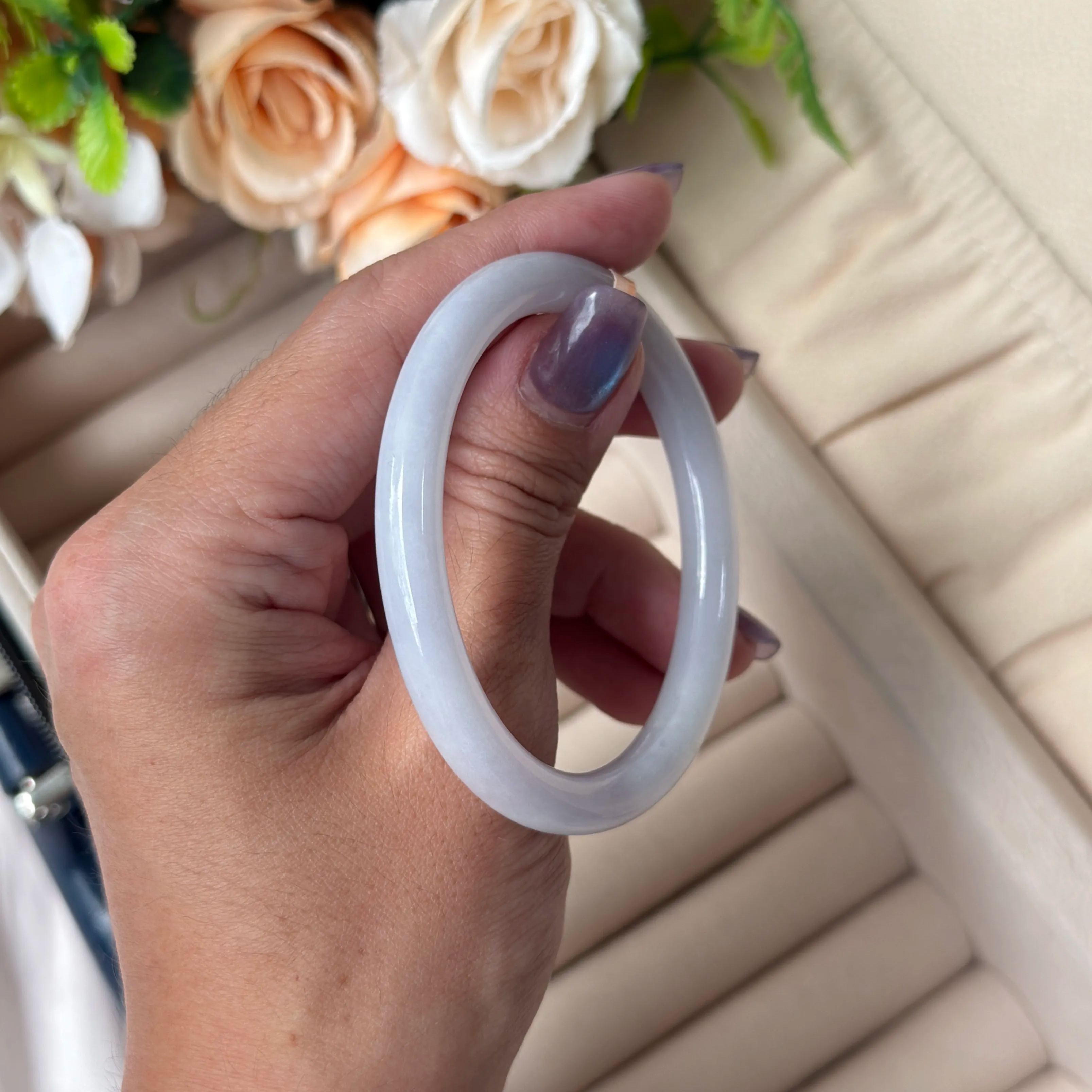 Grade A Jelly Lavender Oval Jade Bangle - S52+/23.6g