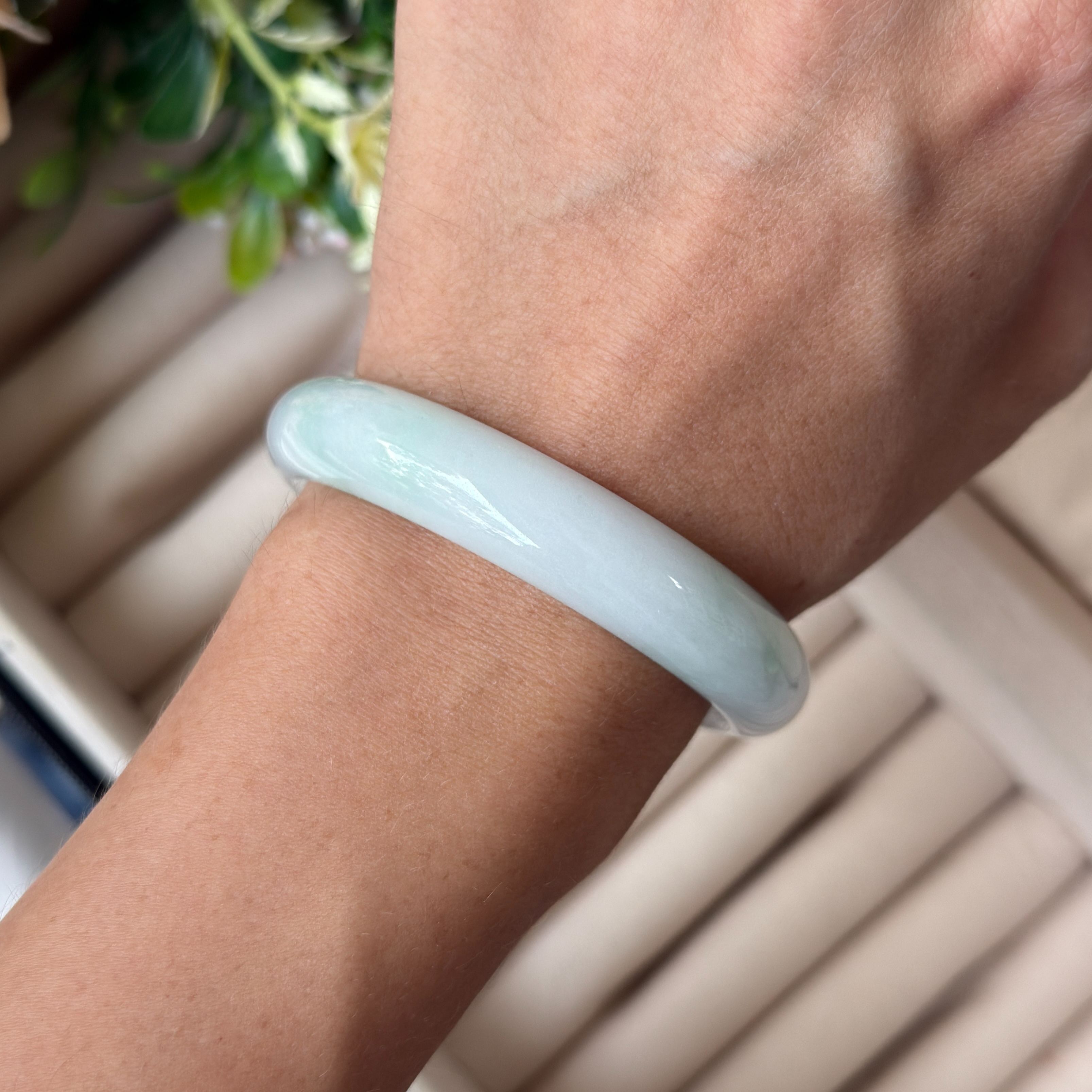 Grade A Silky Lavender Green Jade Bangle - S51+/36.1g