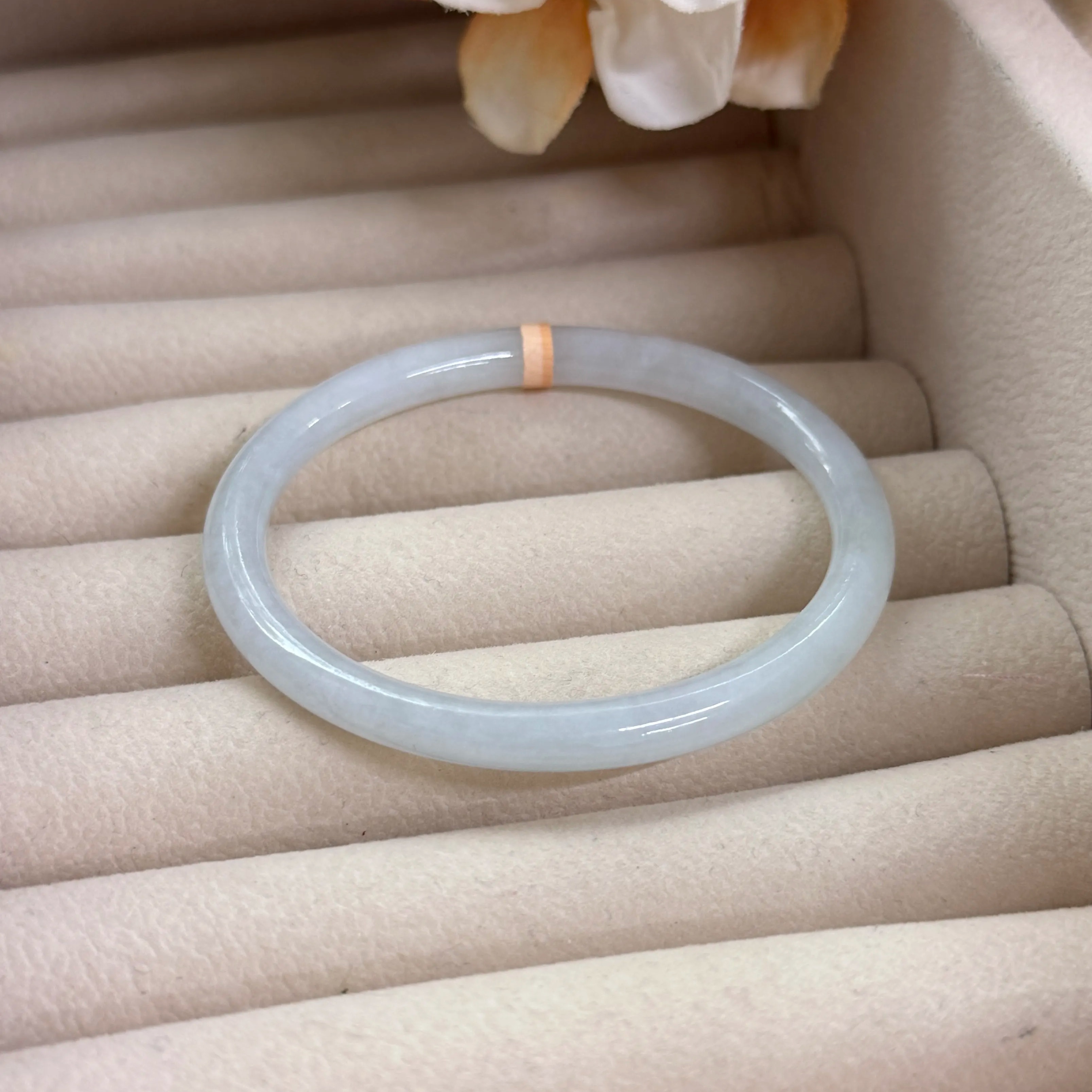 Grade A Frosty Waterhue Jade Oval Bangle - S53/16.3g
