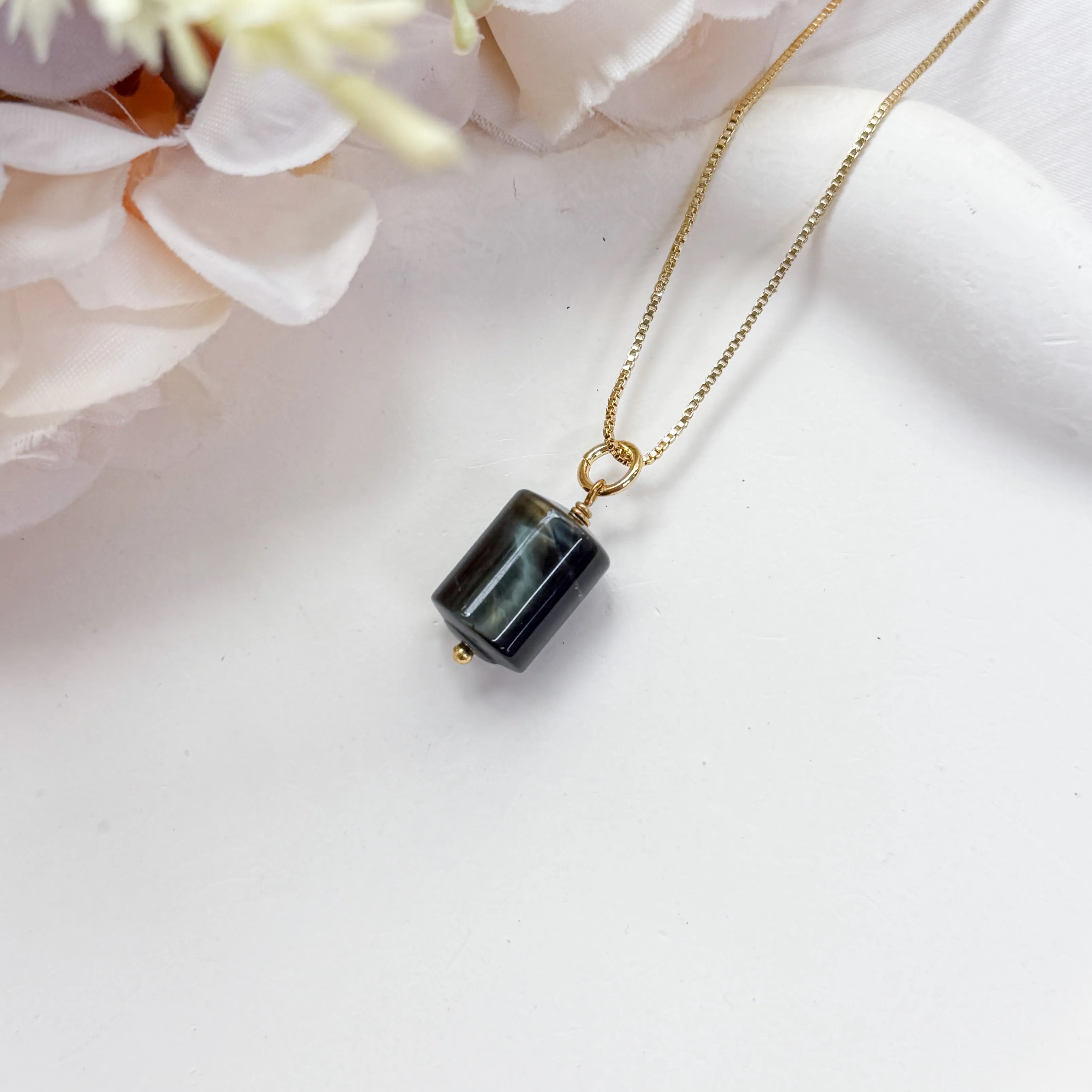 Crystal Canister Necklace [5 Variants]