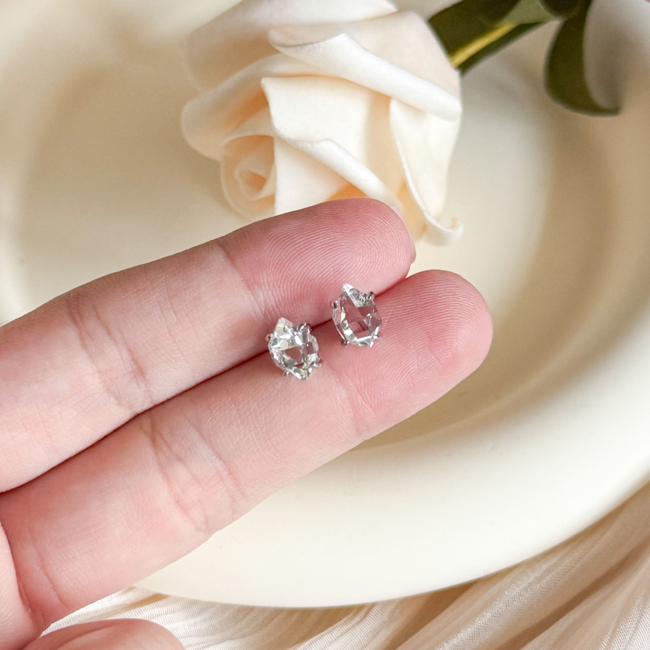 Herkimer Diamond w Petroleum AAA Earring Studs