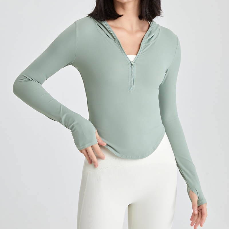 Half-zip sport jacket