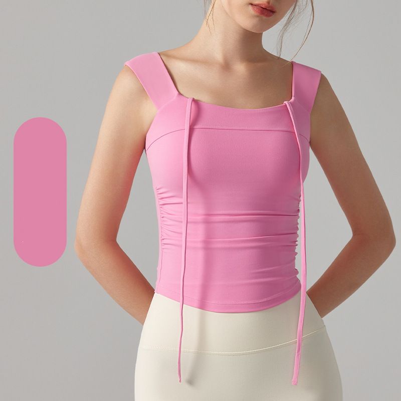 Versatile halterneck bra with straight shoulders