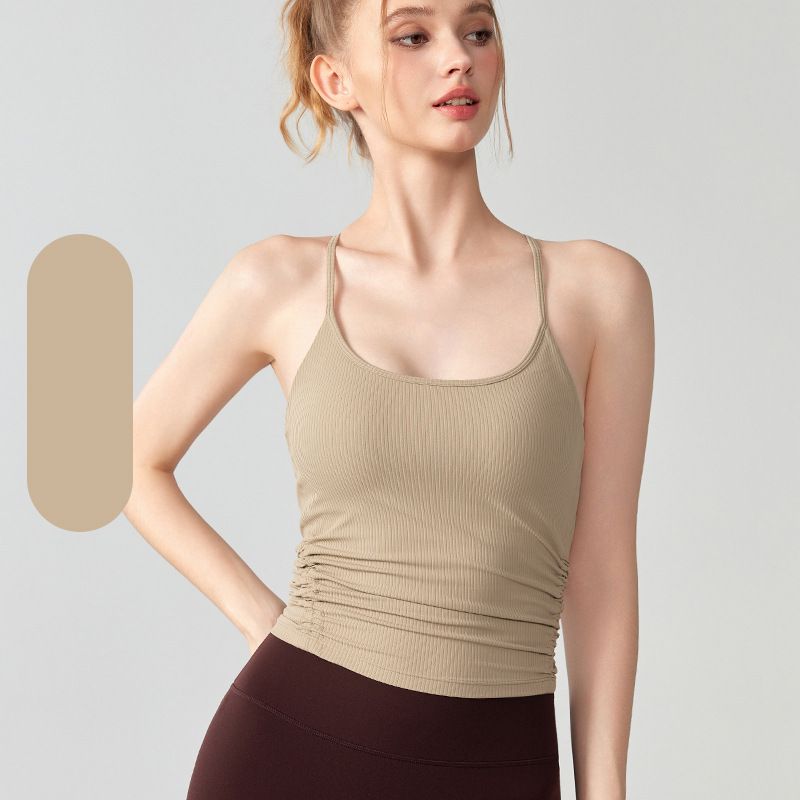 Slim-shouldered and versatile suspender bra