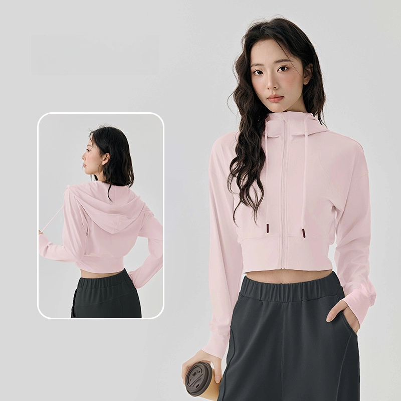 Hooded adjustable hat cord gym top