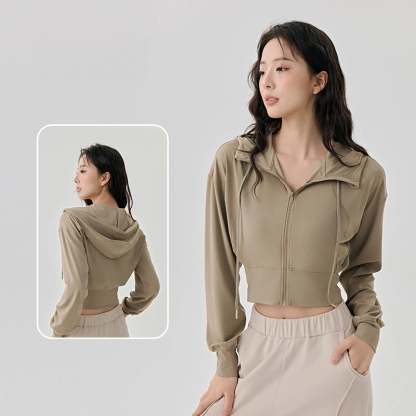 Hooded adjustable hat cord gym top