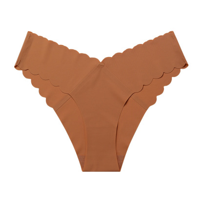 Breathable seamless underwear