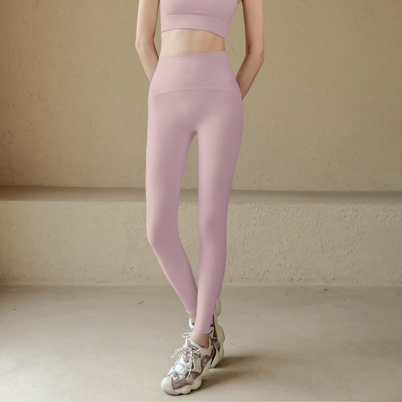 Wearing high-waisted tight trousers