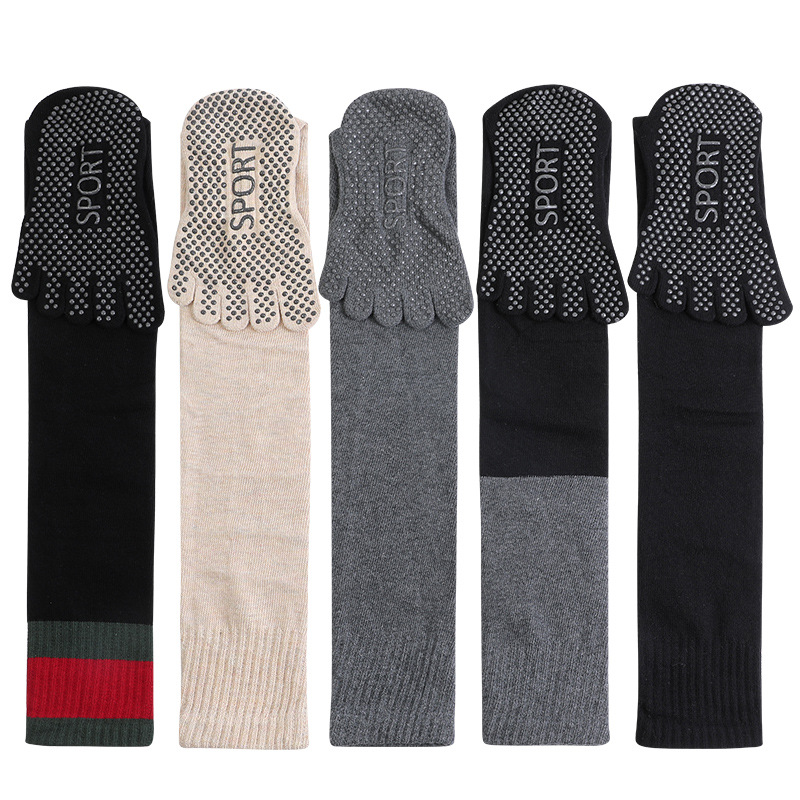 Non-slip over-the-knee tabi socks