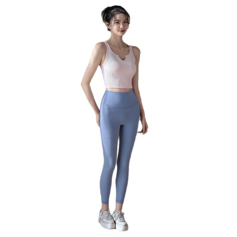 Ribbed shockproof bra