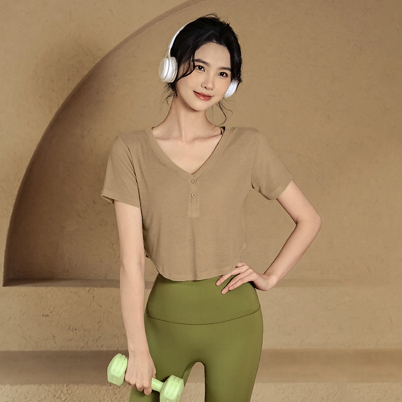 Loose quick-drying short sleeves