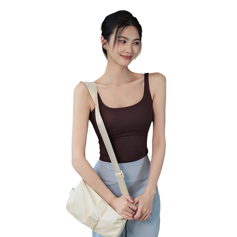 Ribbed back-resistant shock bra