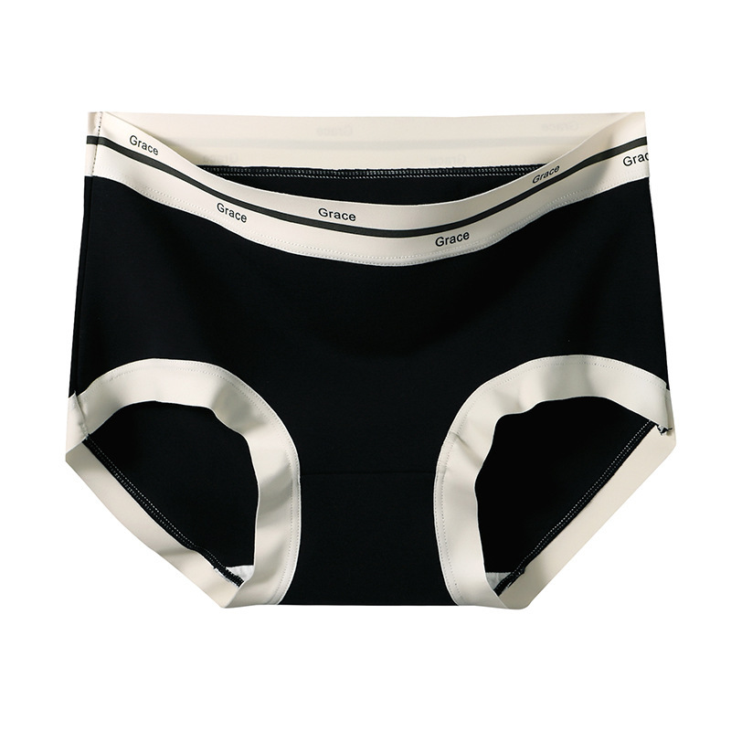 Seamless comfortable and breathable mid-high waist hip cover cotton triangle briefs