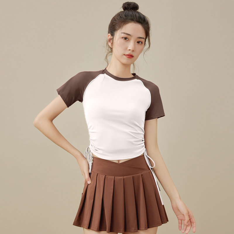 Waist slimming short sleeves