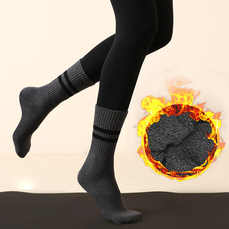 Striped non-slip mid-calf socks