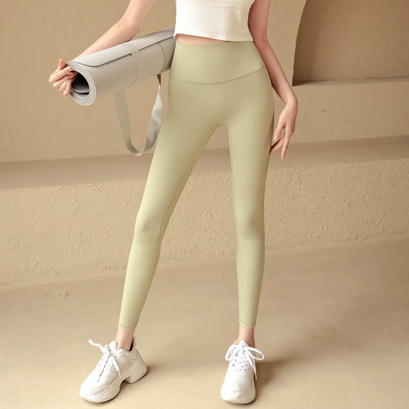 High-waisted lightweight leggings