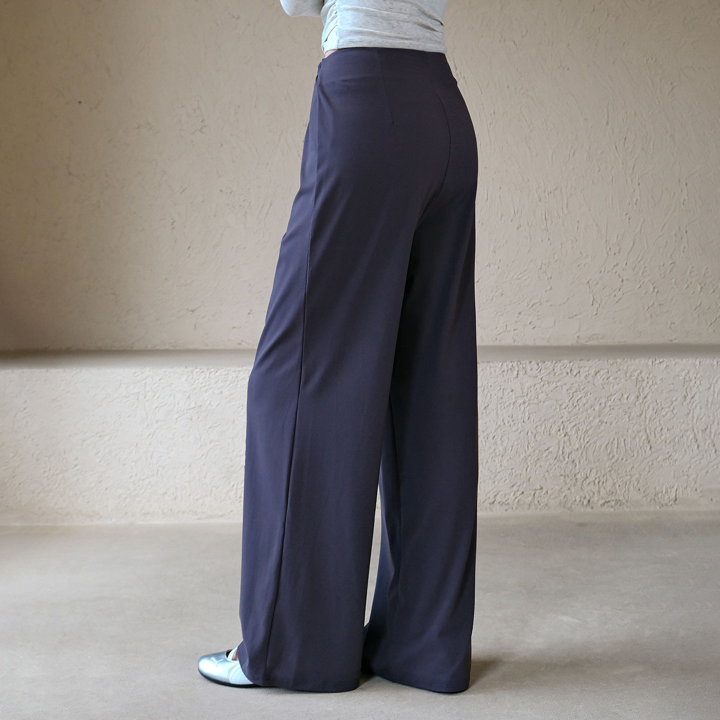 Slimming loose and comfortable straight-leg sports trousers