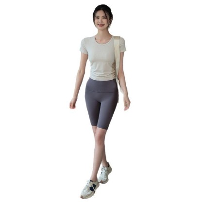 Slim and slim short sleeves