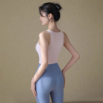 Ribbed shockproof bra