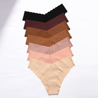 Breathable seamless underwear