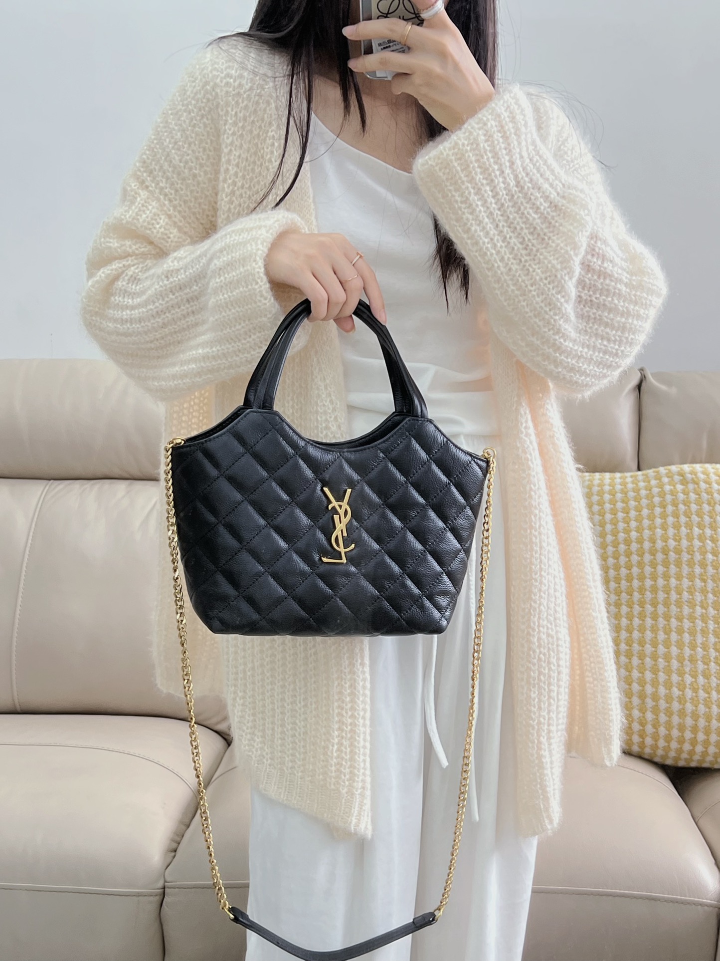 【SAINT LAURENT】  ICARE サイズ: 24×18×6cm